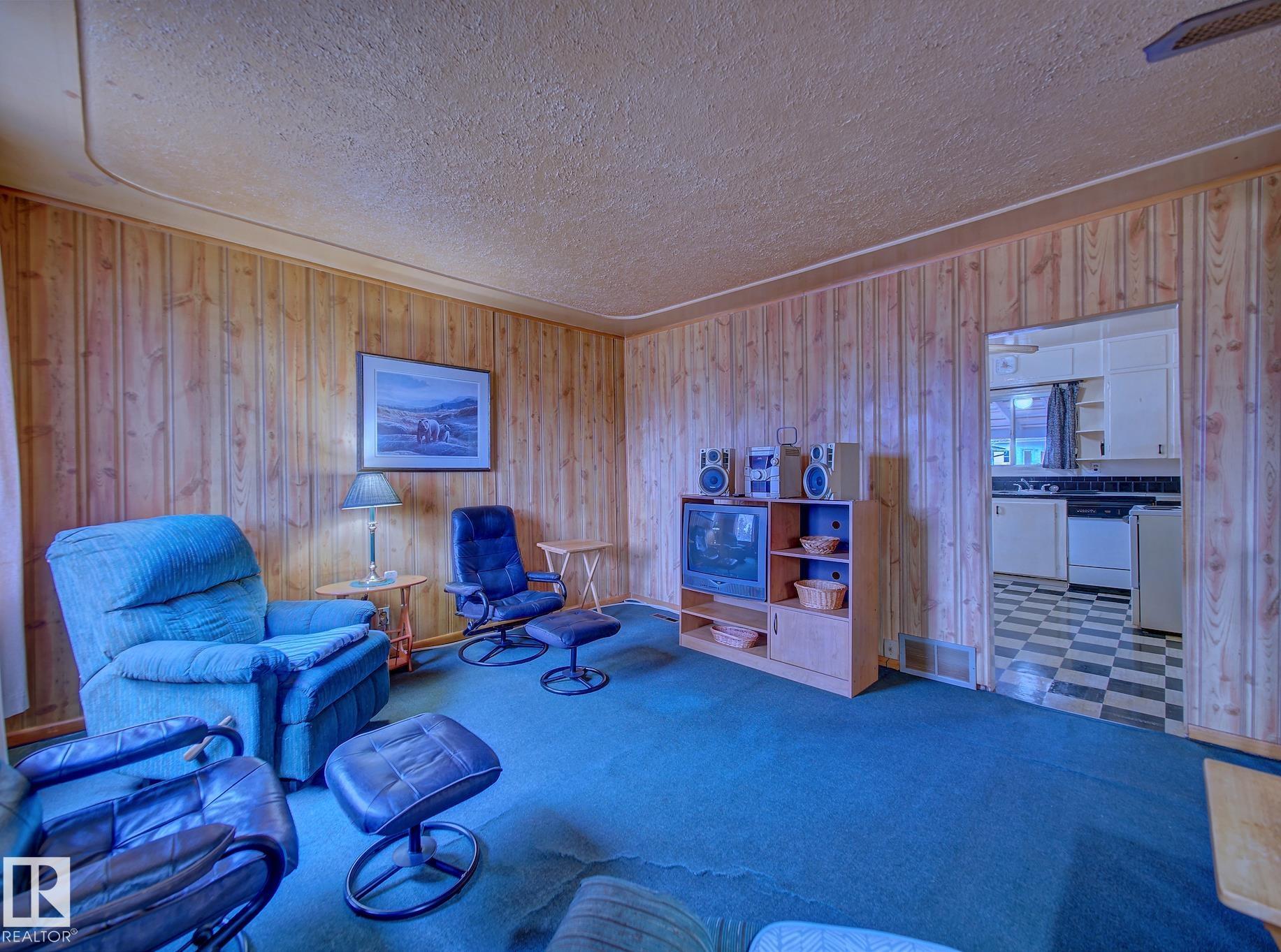 Photo 17 at 9533 77 Avenue NW, Ritchie, Edmonton