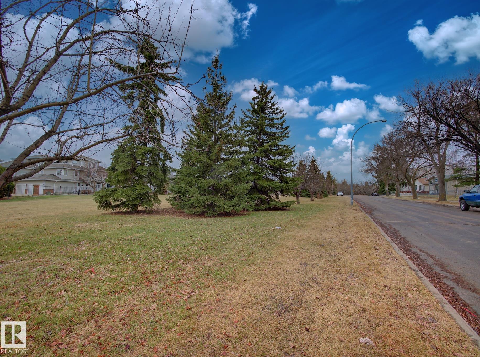 Picture for 9533 77 AV NW