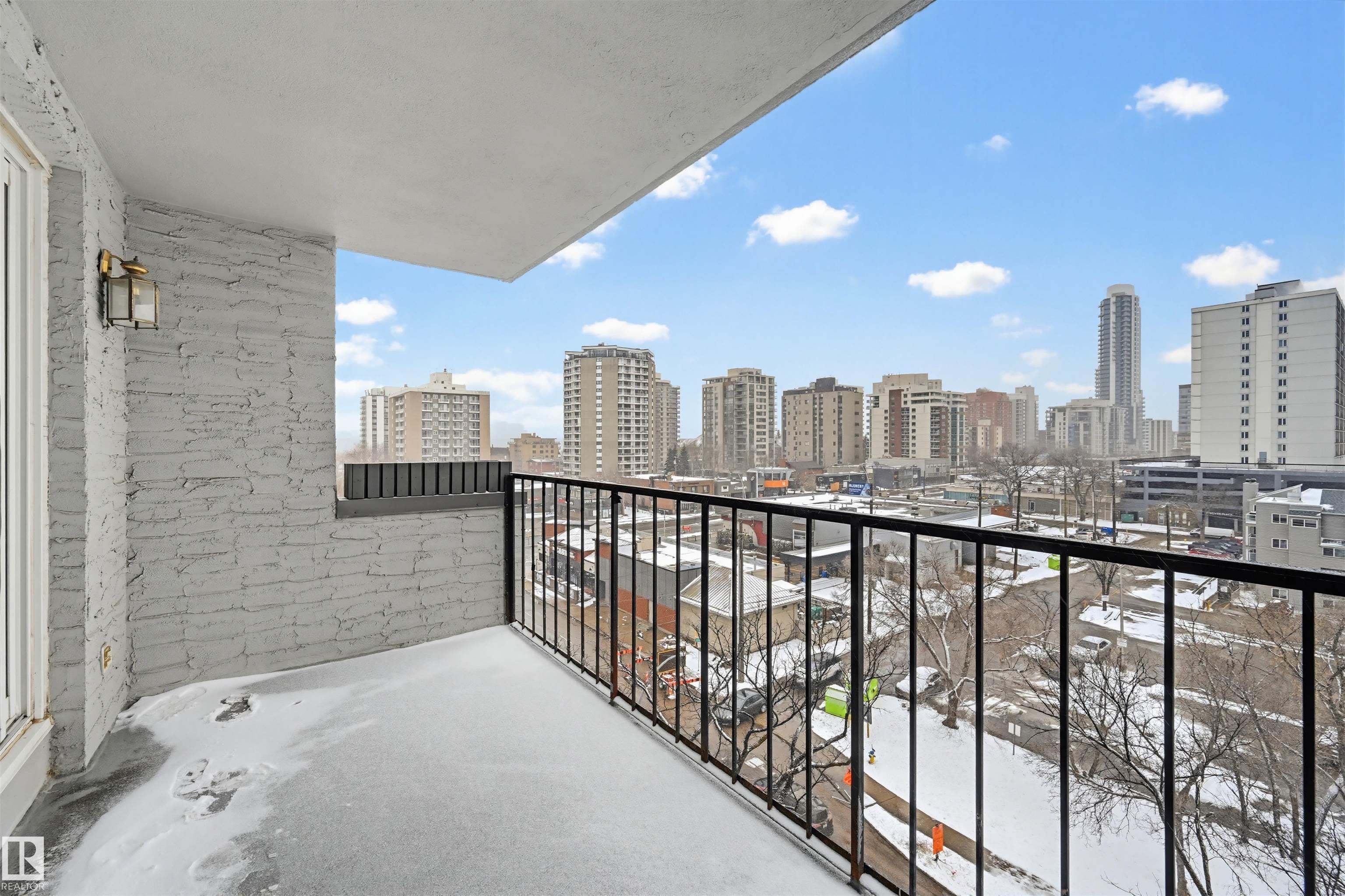 Photo 30 at 701 - 10135 116 Street NW, Wîhkwêntôwin, Edmonton