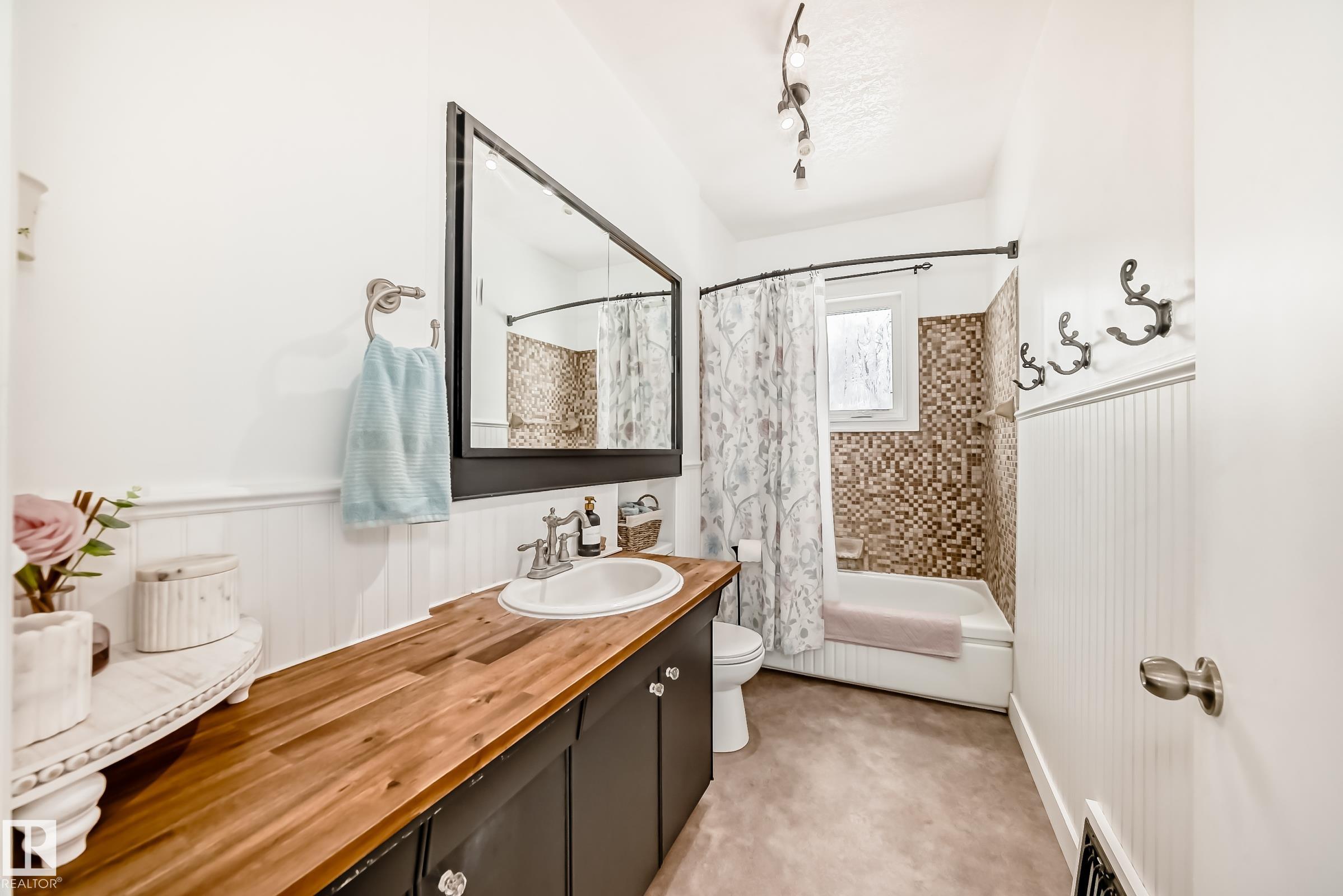 Photo 31 at 24523 Twp Road 582, None, Rural Sturgeon County