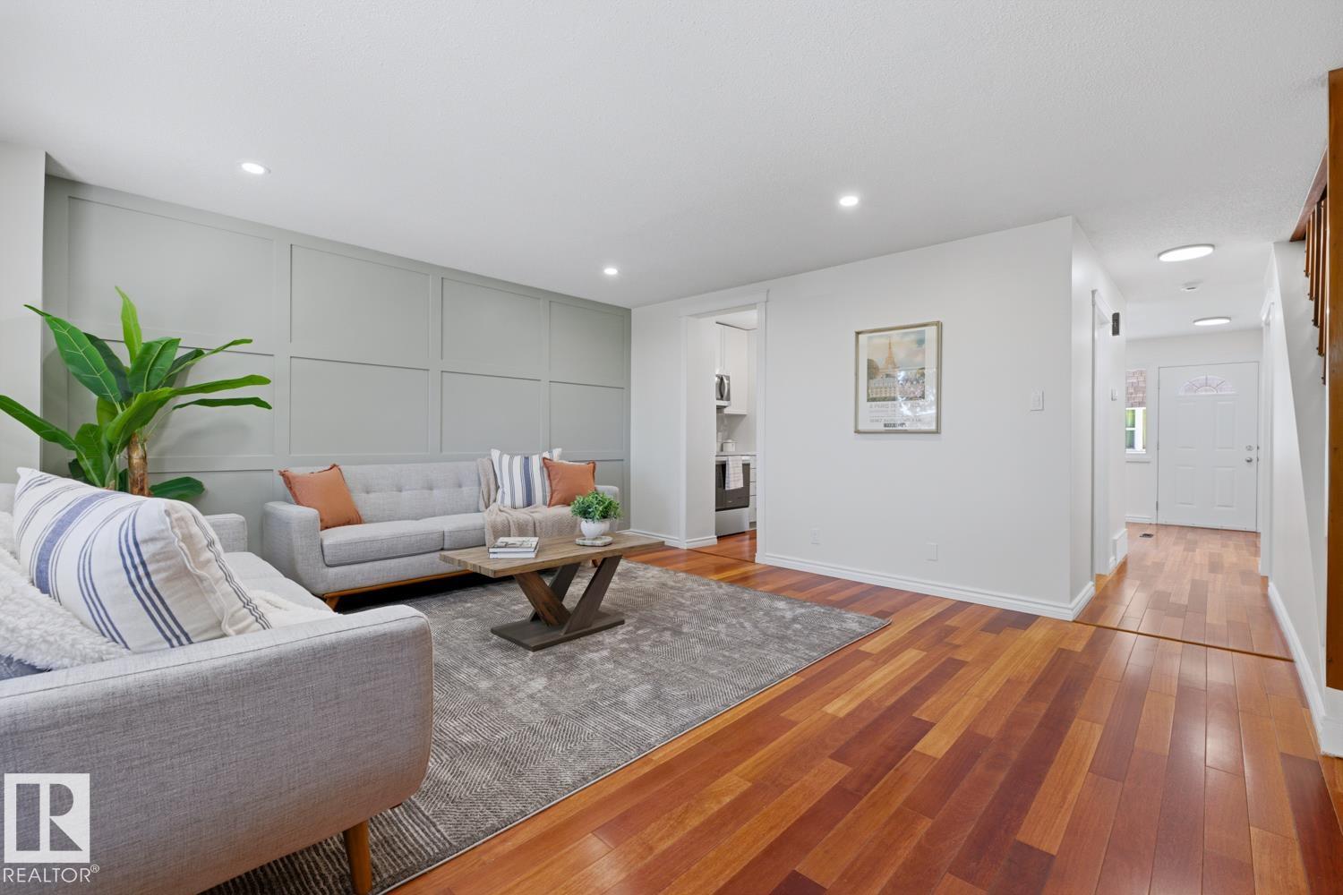 Photo 12 at 413 Village On The Green green NW, York, Edmonton