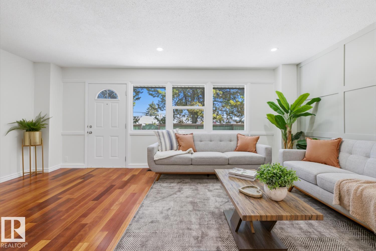 Photo 14 at 413 Village On The Green green NW, York, Edmonton