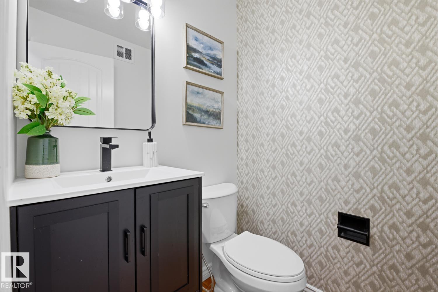 Photo 17 at 413 Village On The Green green NW, York, Edmonton