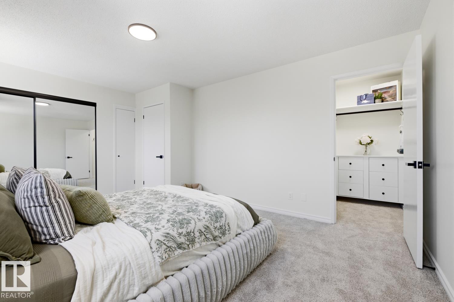 Photo 21 at 413 Village On The Green green NW, York, Edmonton