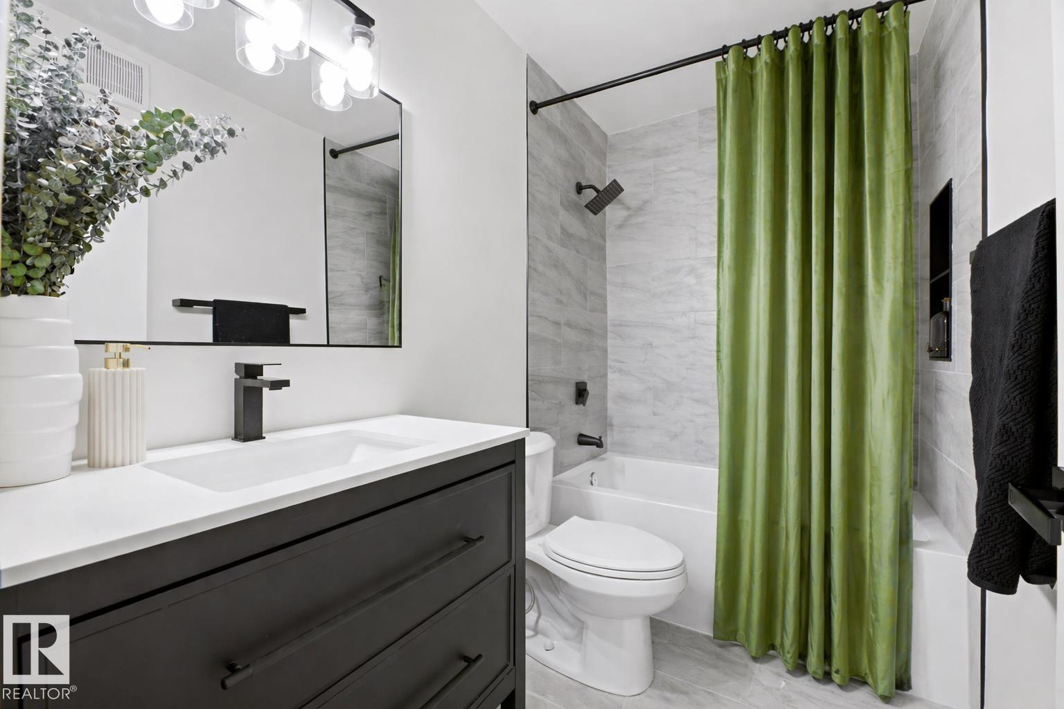 Photo 23 at 413 Village On The Green green NW, York, Edmonton