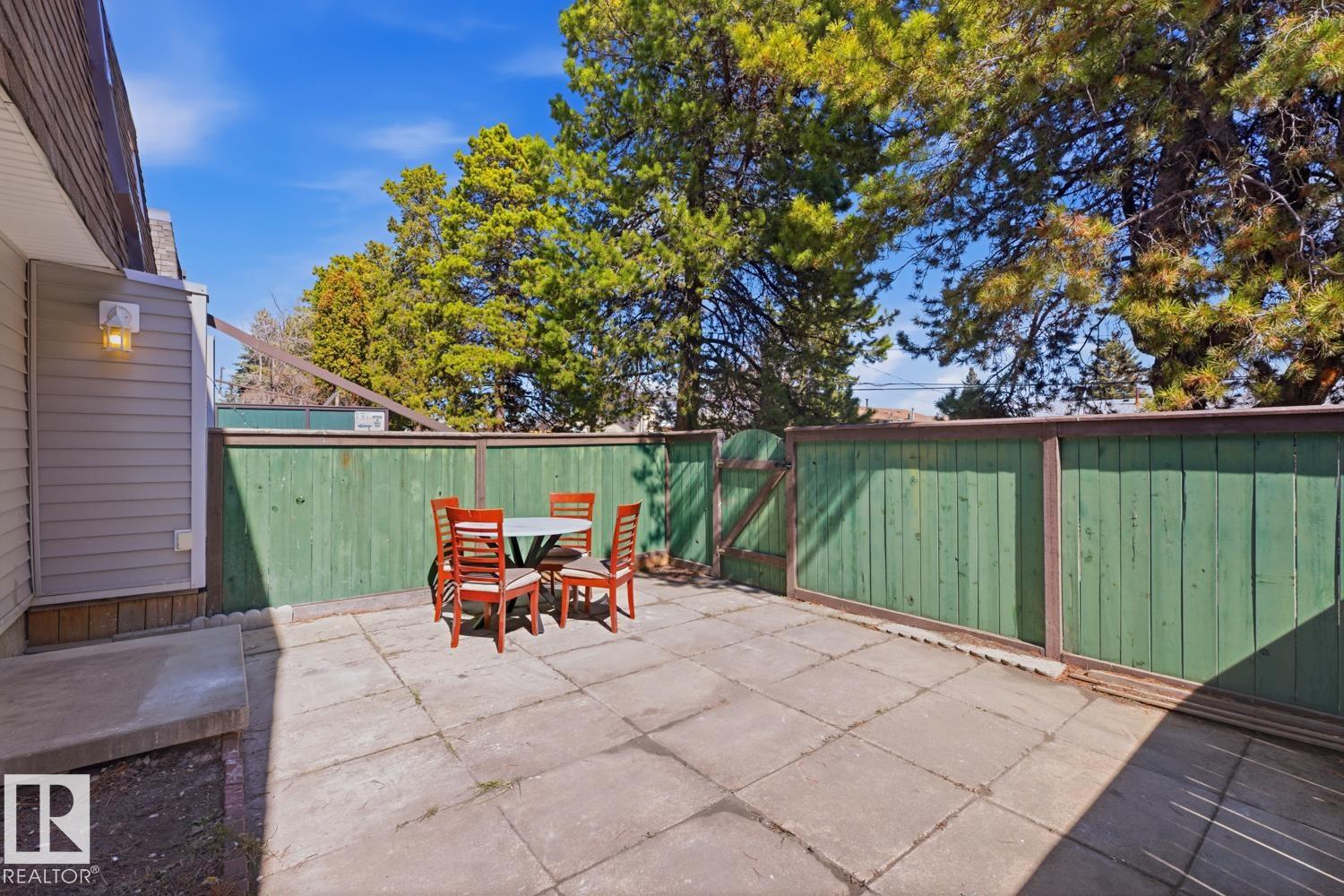 Photo 36 at 413 Village On The Green green NW, York, Edmonton