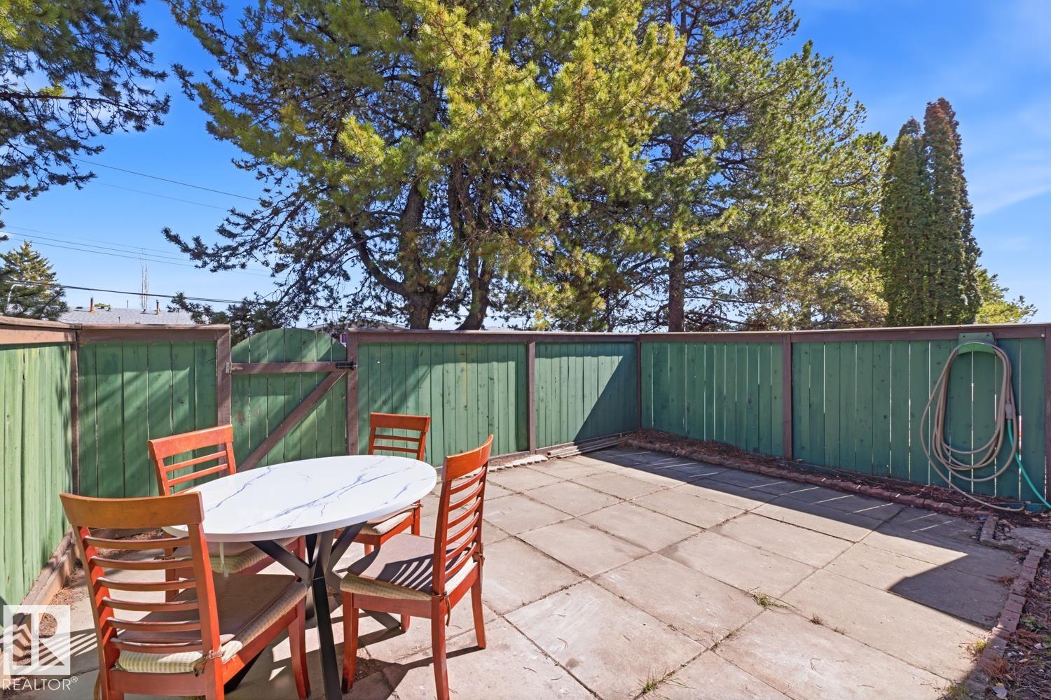 Photo 37 at 413 Village On The Green green NW, York, Edmonton