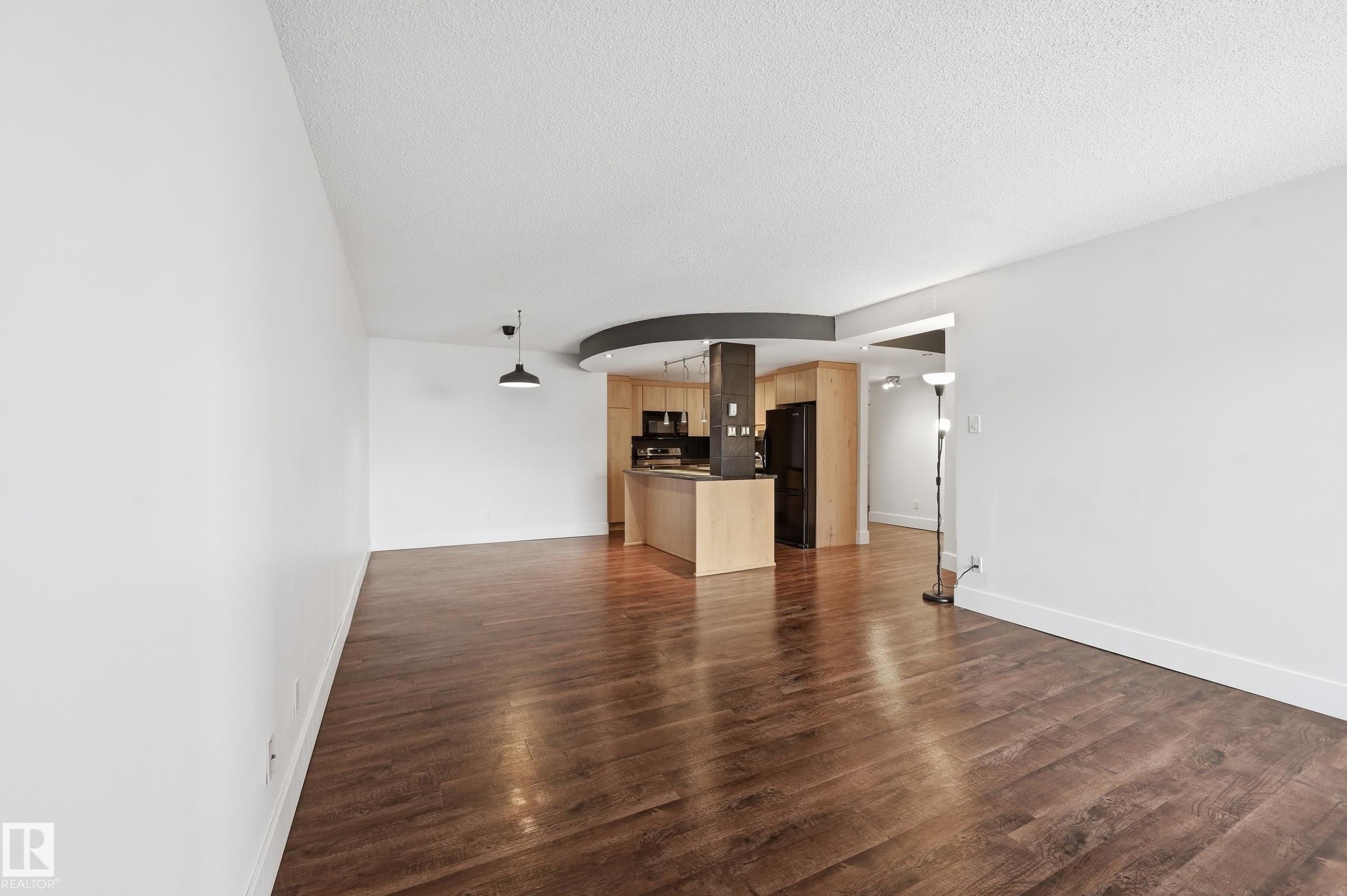 Photo 17 at 1003 - 9929 113 Street NW, Wîhkwêntôwin, Edmonton