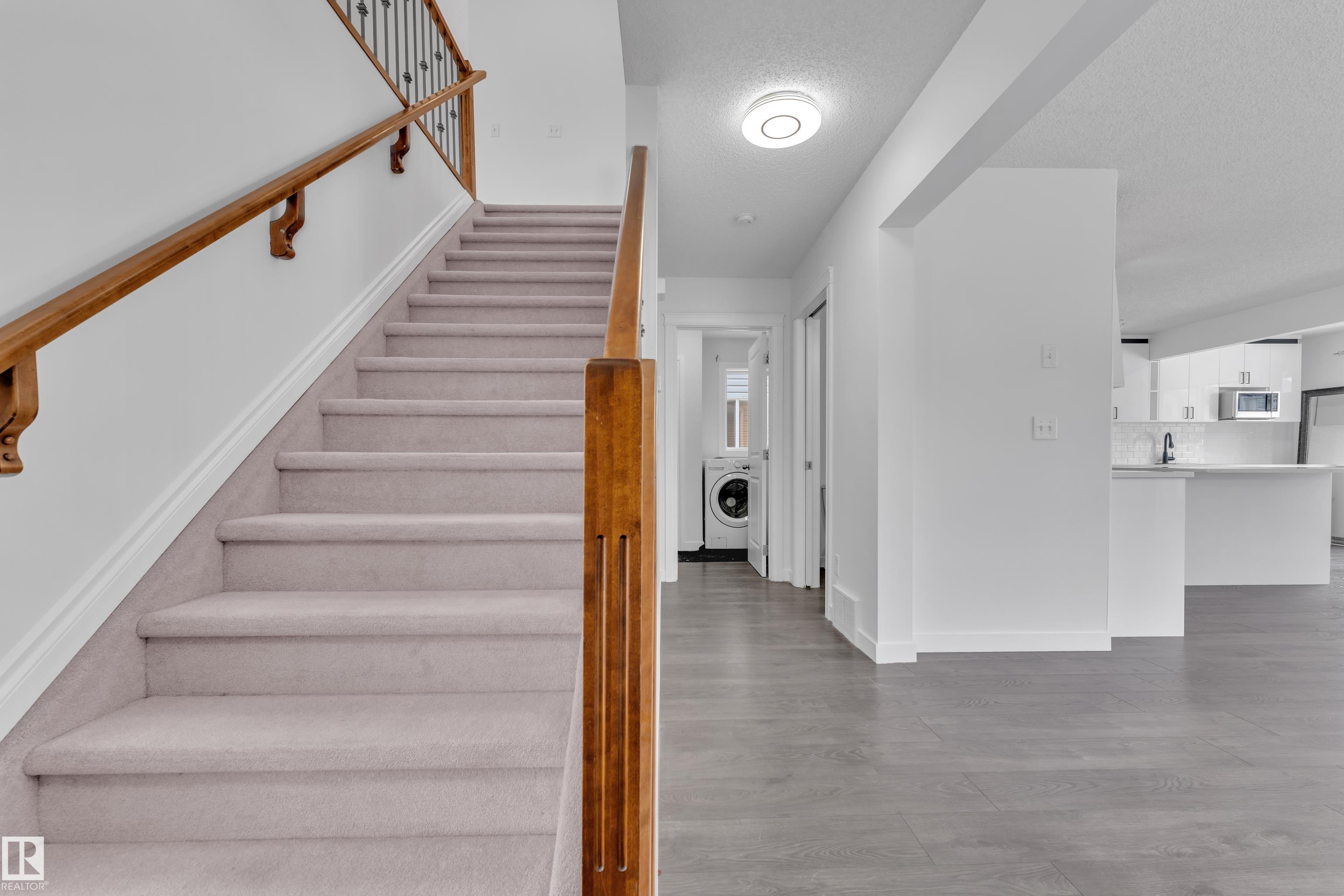 208 79 Street SW, Ellerslie, Edmonton