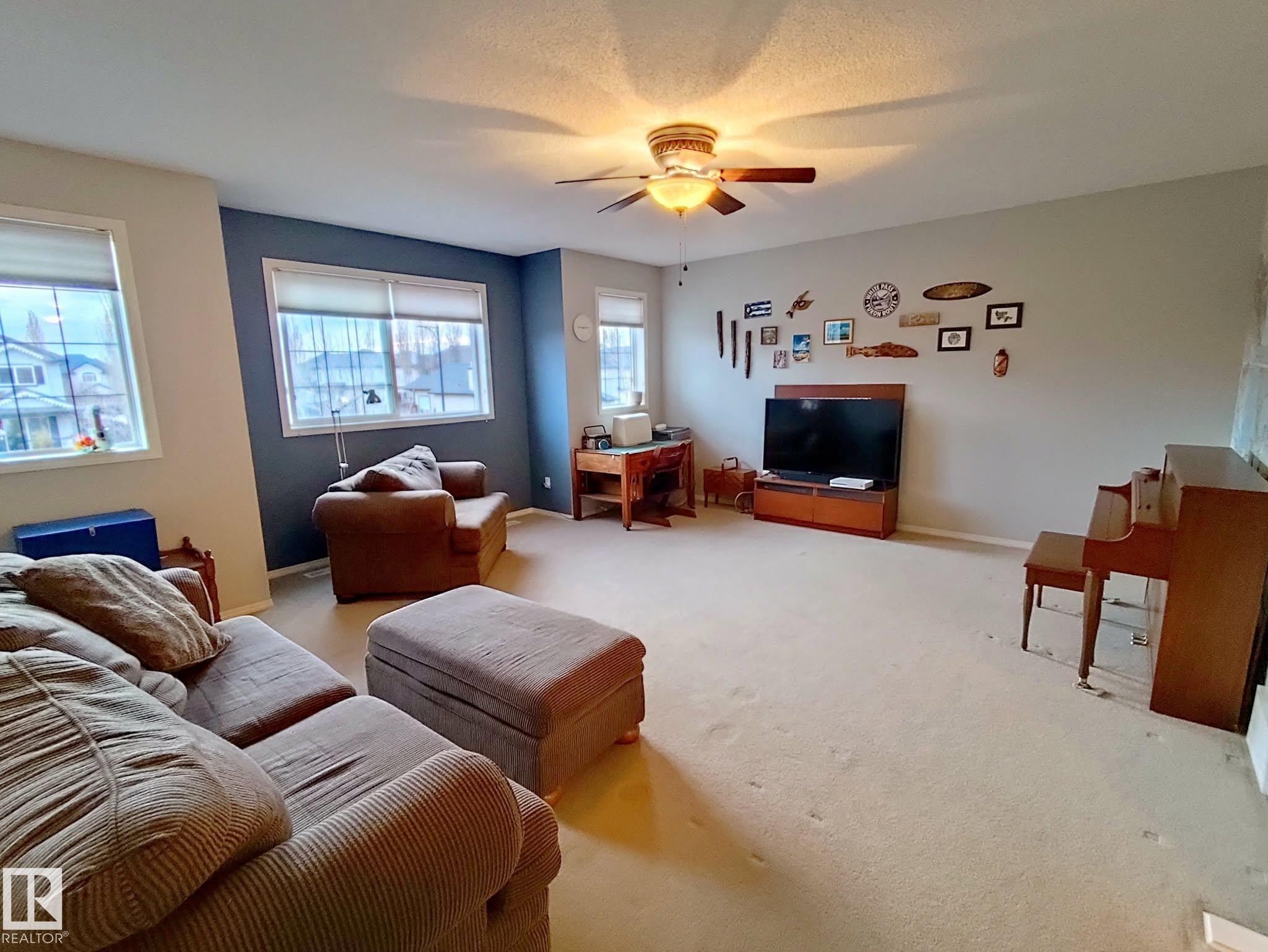 Photo 25 at 59 Rue Monette, Montalet, Beaumont