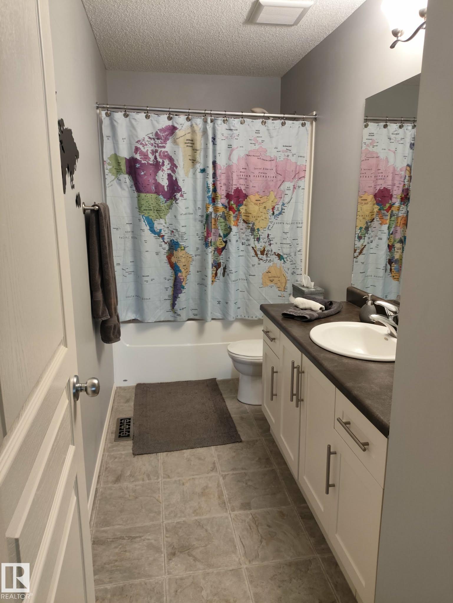 Photo 10 at 59 Rue Monette, Montalet, Beaumont