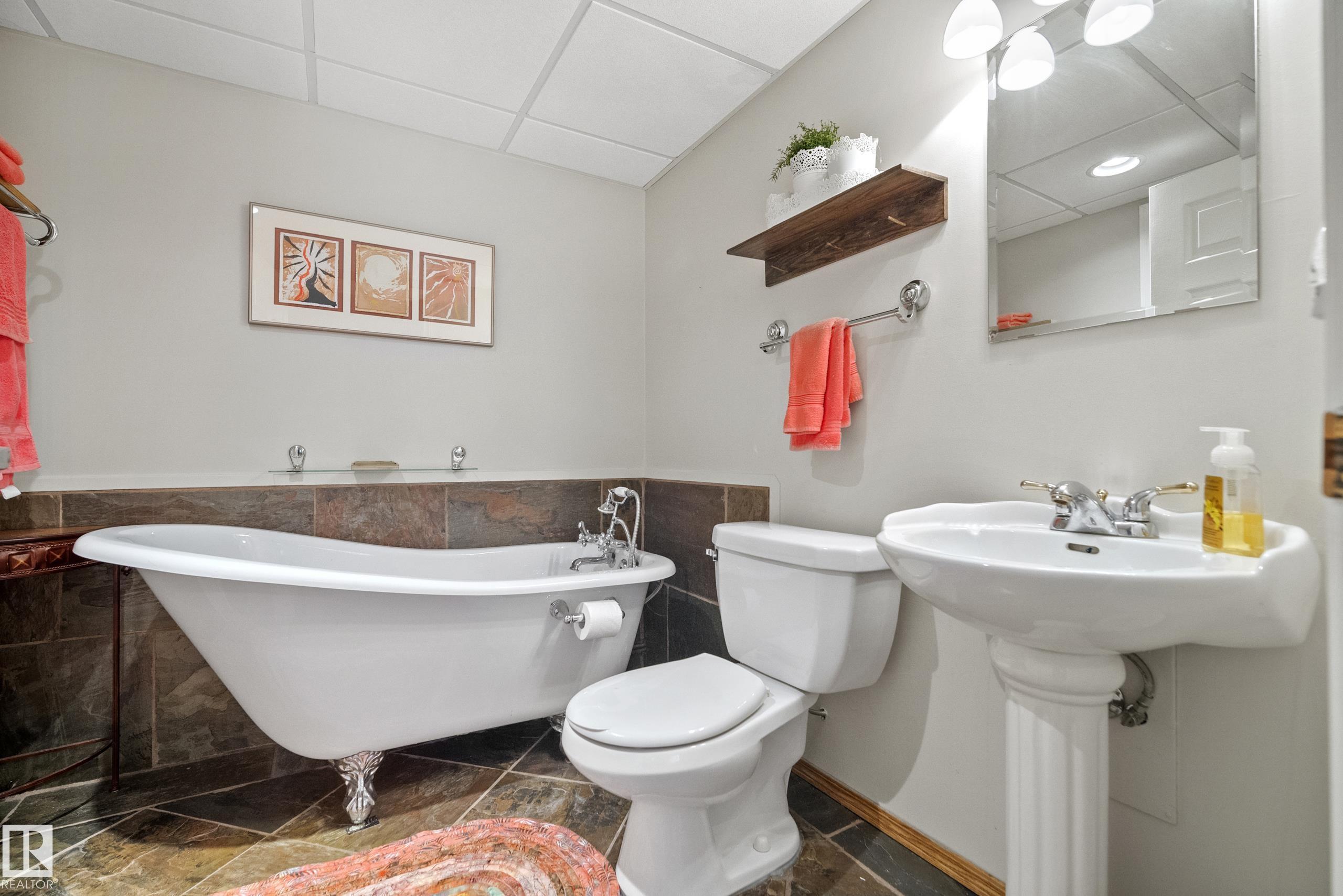 Photo 32 at 52308 Rge Road 225, Hillsdale, Rural Strathcona County