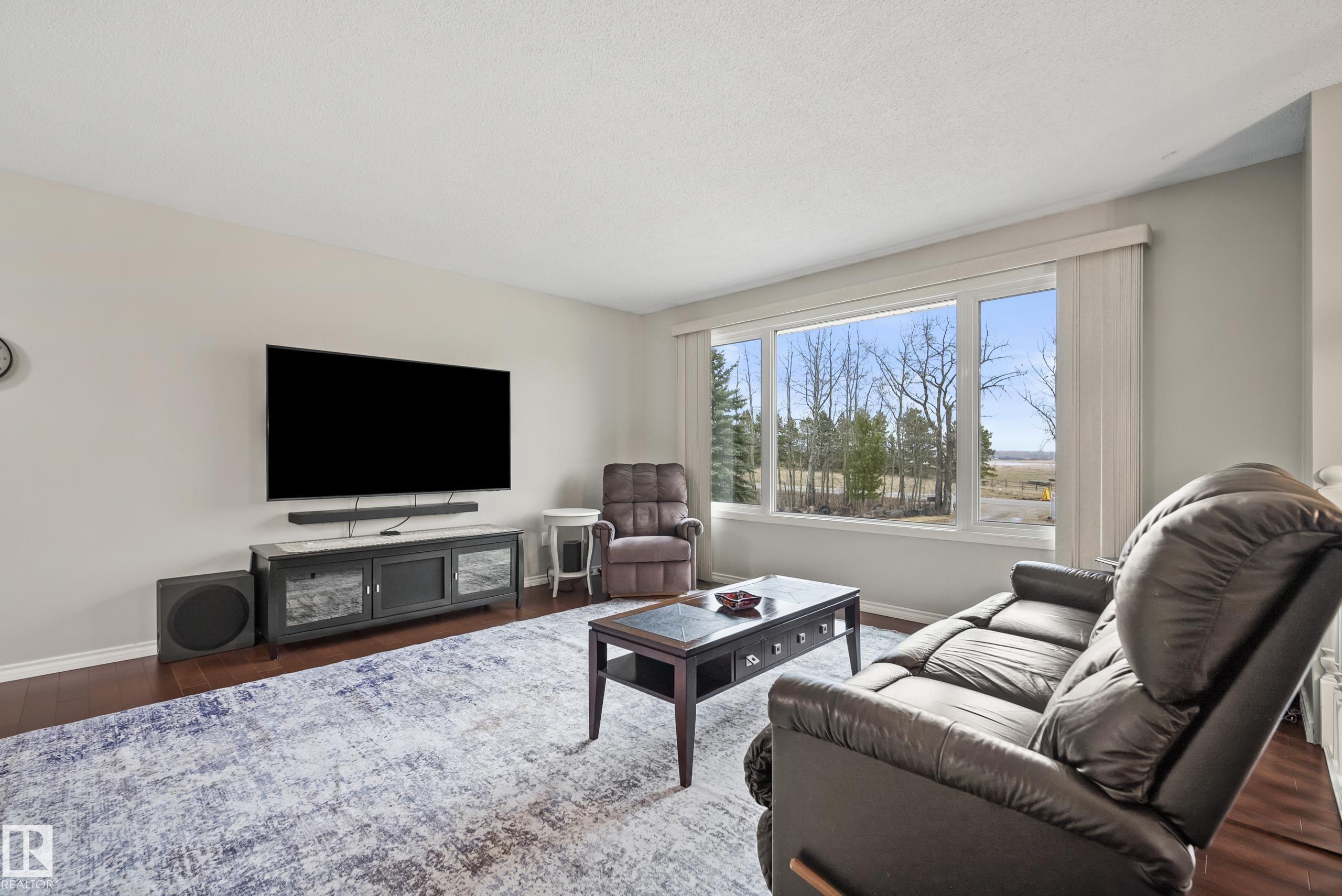 Photo 7 at 52308 Rge Road 225, Hillsdale, Rural Strathcona County