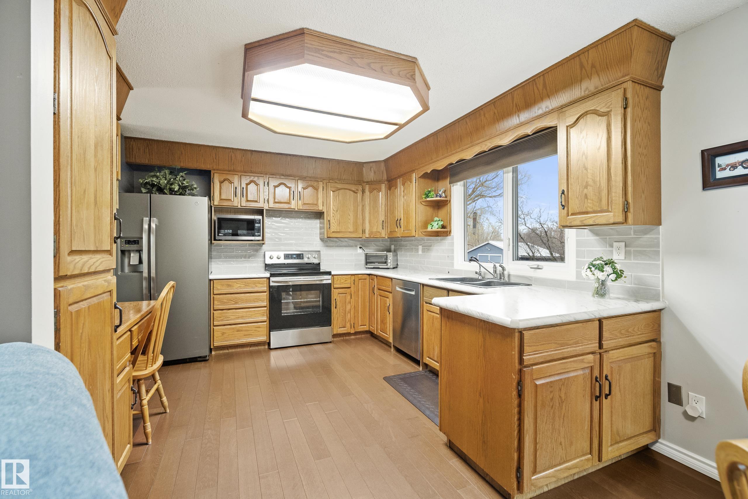 Photo 8 at 52308 Rge Road 225, Hillsdale, Rural Strathcona County