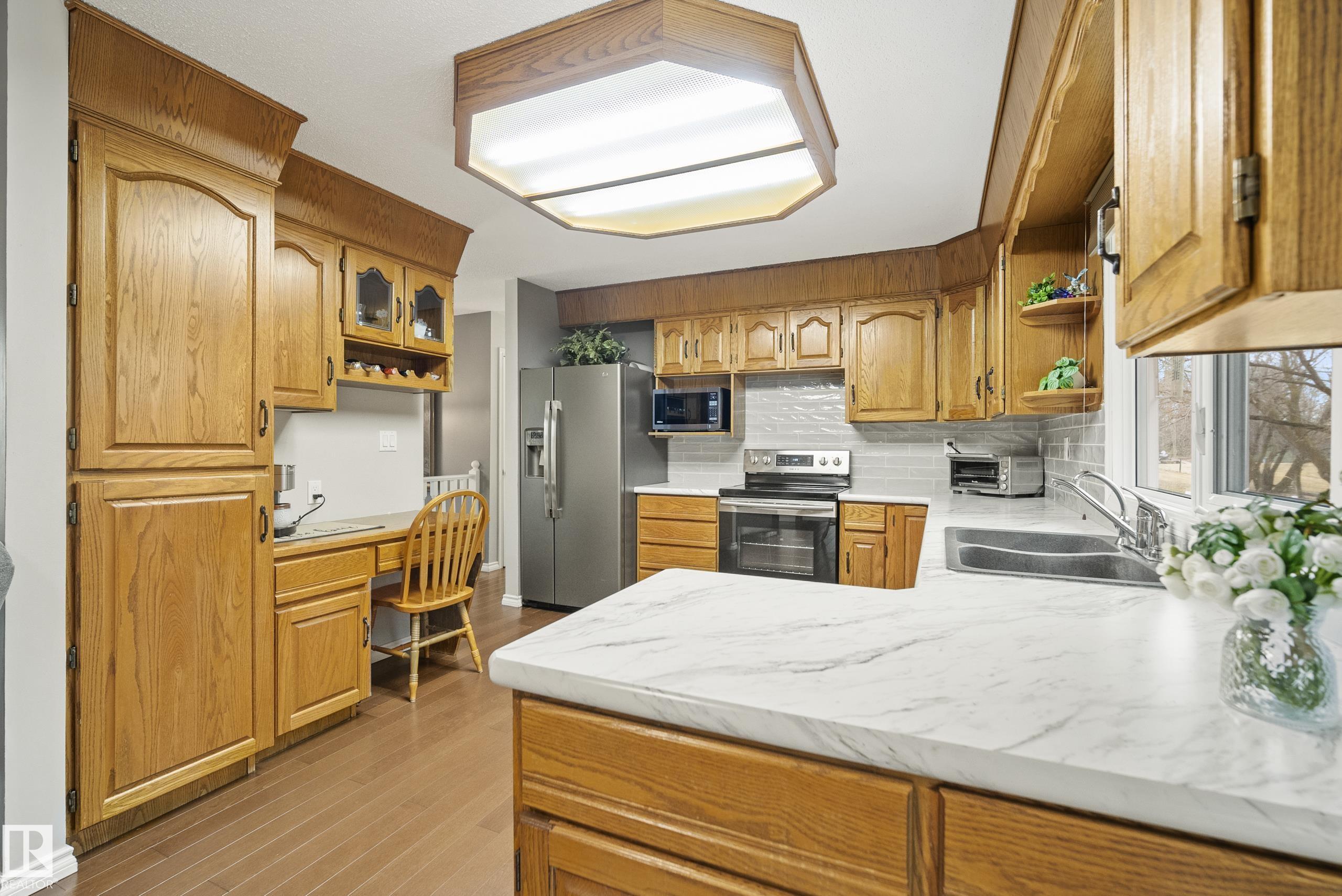 Photo 9 at 52308 Rge Road 225, Hillsdale, Rural Strathcona County