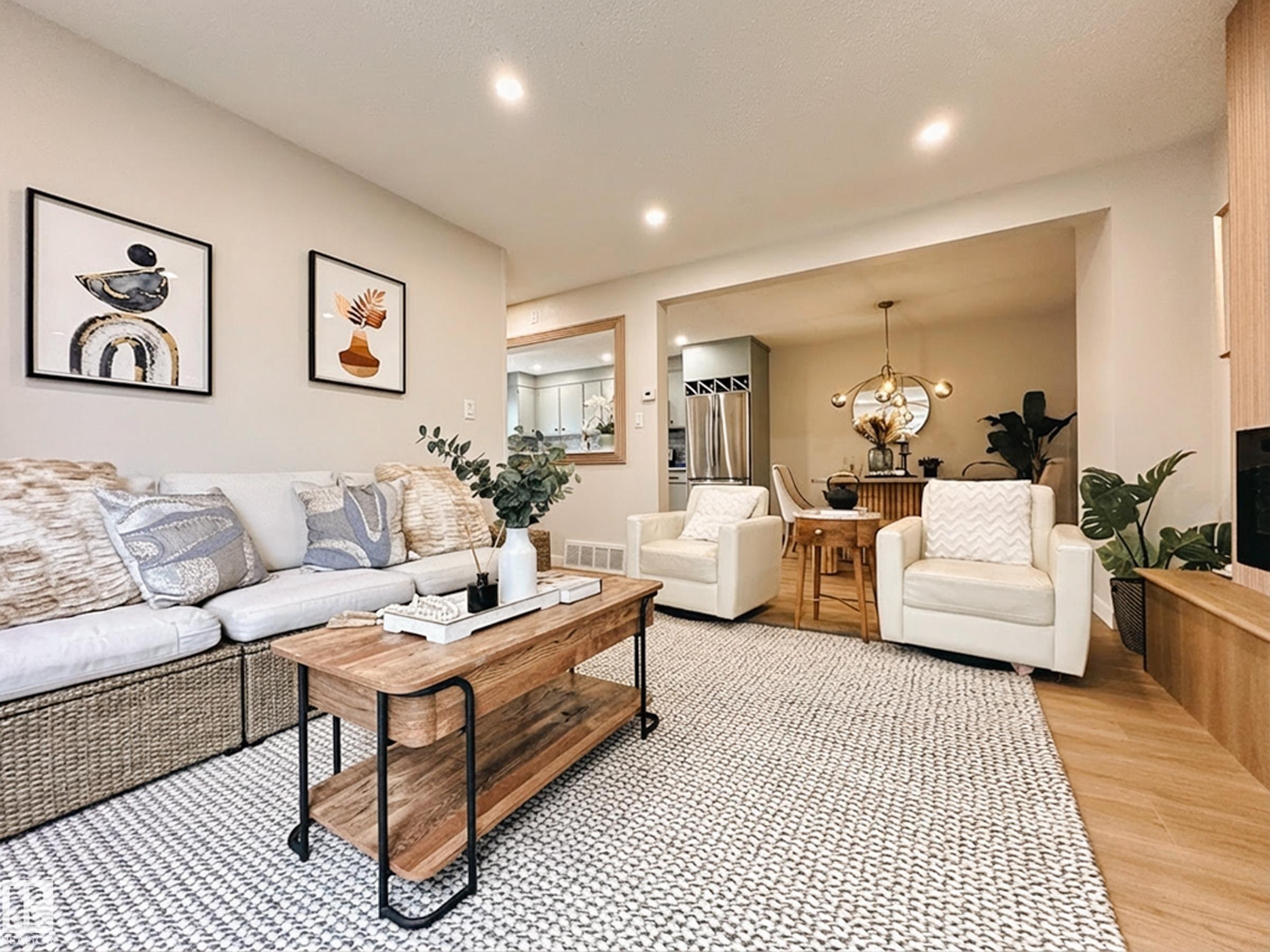 Photo 18 at 839 Erin Place NW, Thorncliffe, Edmonton