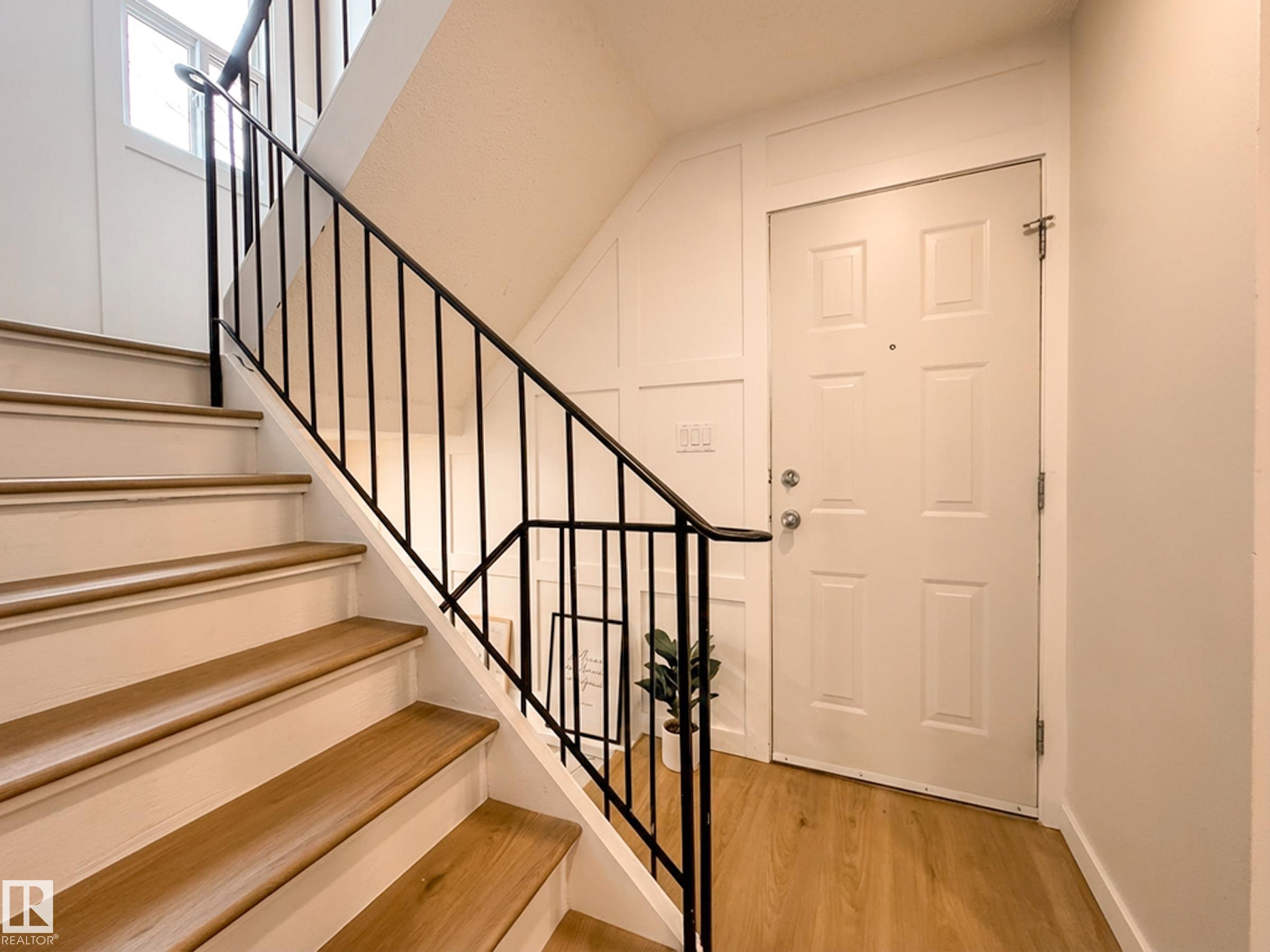 Photo 20 at 839 Erin Place NW, Thorncliffe, Edmonton