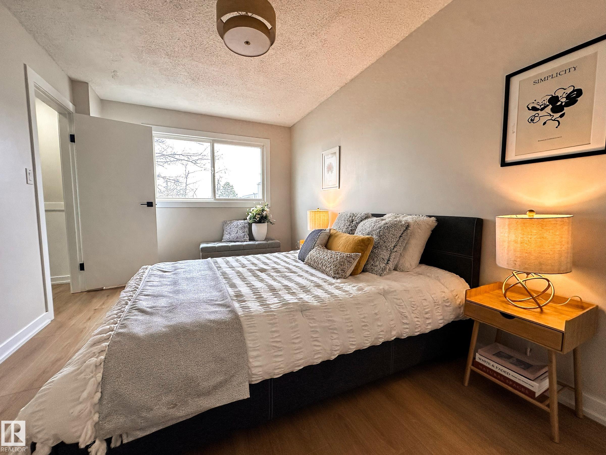 Photo 22 at 839 Erin Place NW, Thorncliffe, Edmonton