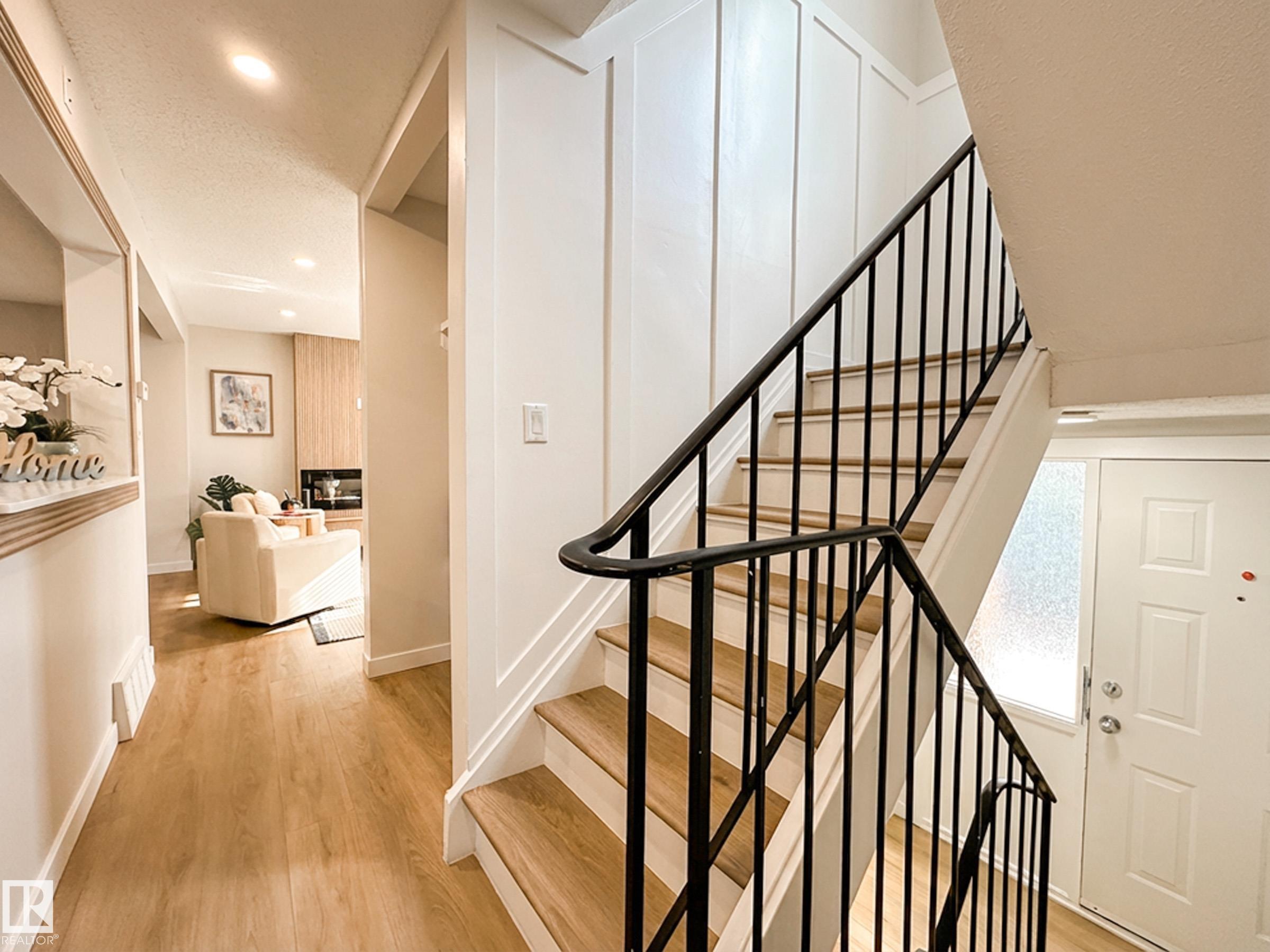 839 Erin Place NW, Thorncliffe, Edmonton