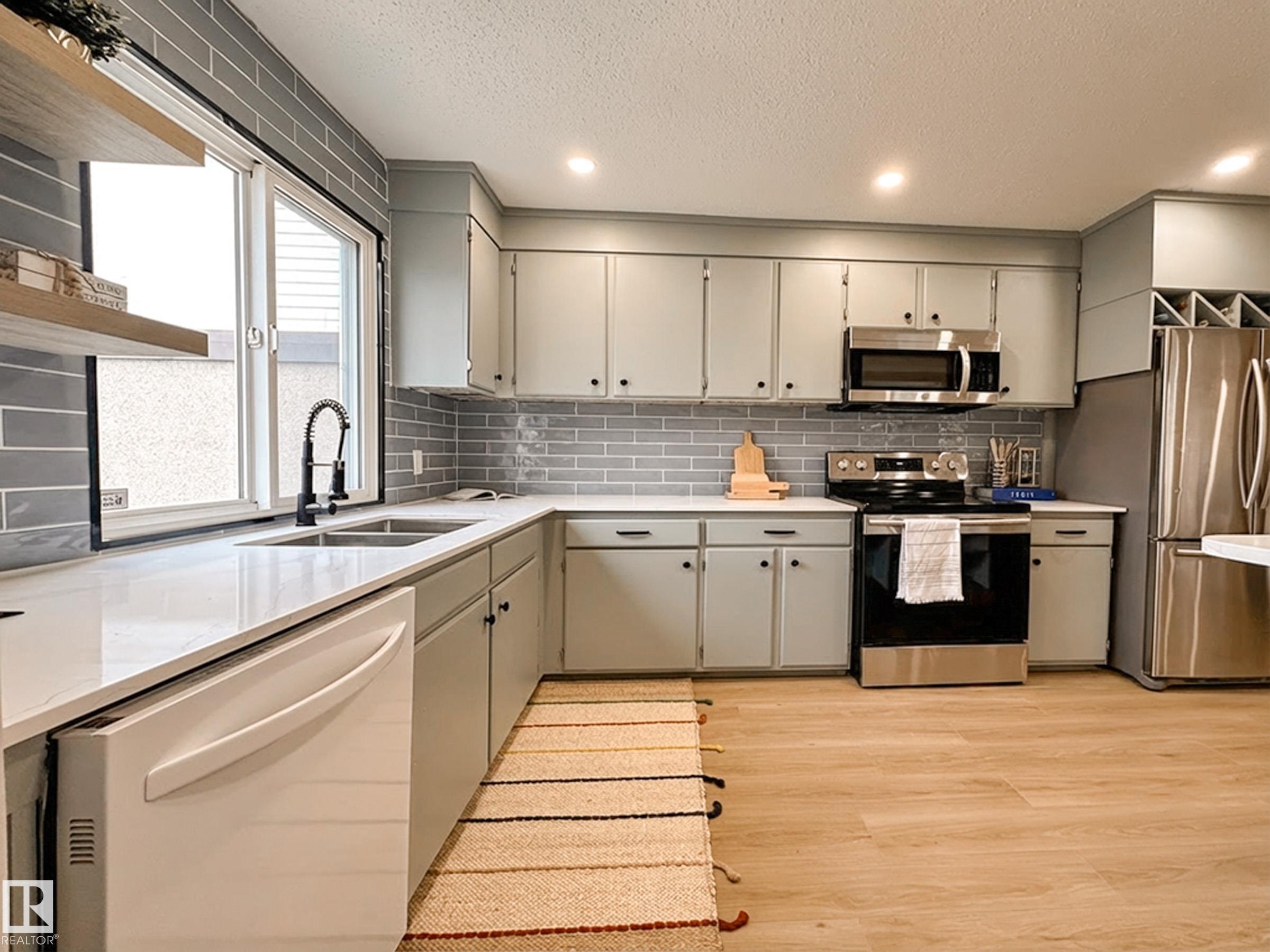 839 Erin Place NW, Thorncliffe, Edmonton