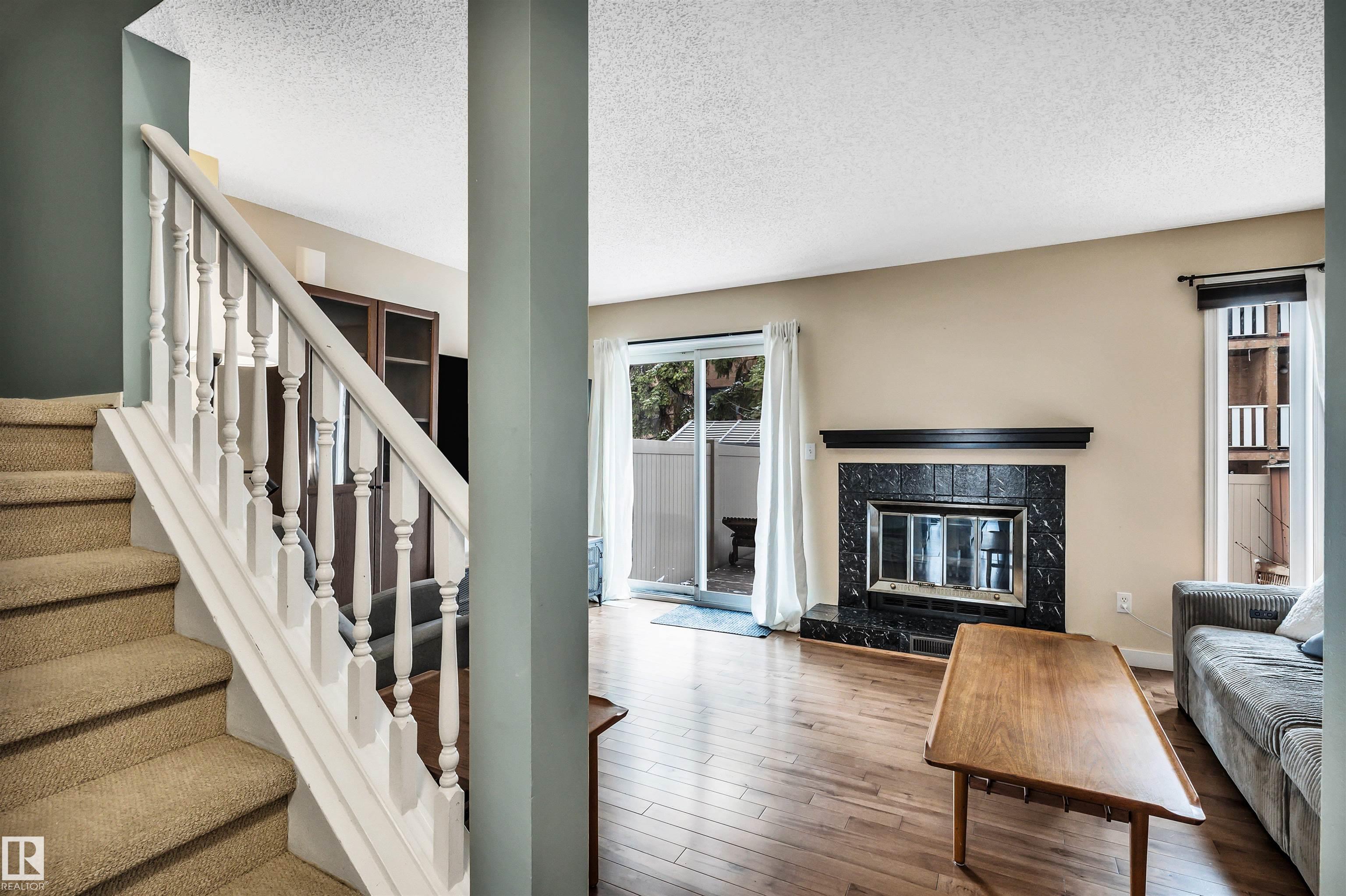 Photo 11 at 40 - 10205 158 Avenue NW, Beaumaris, Edmonton
