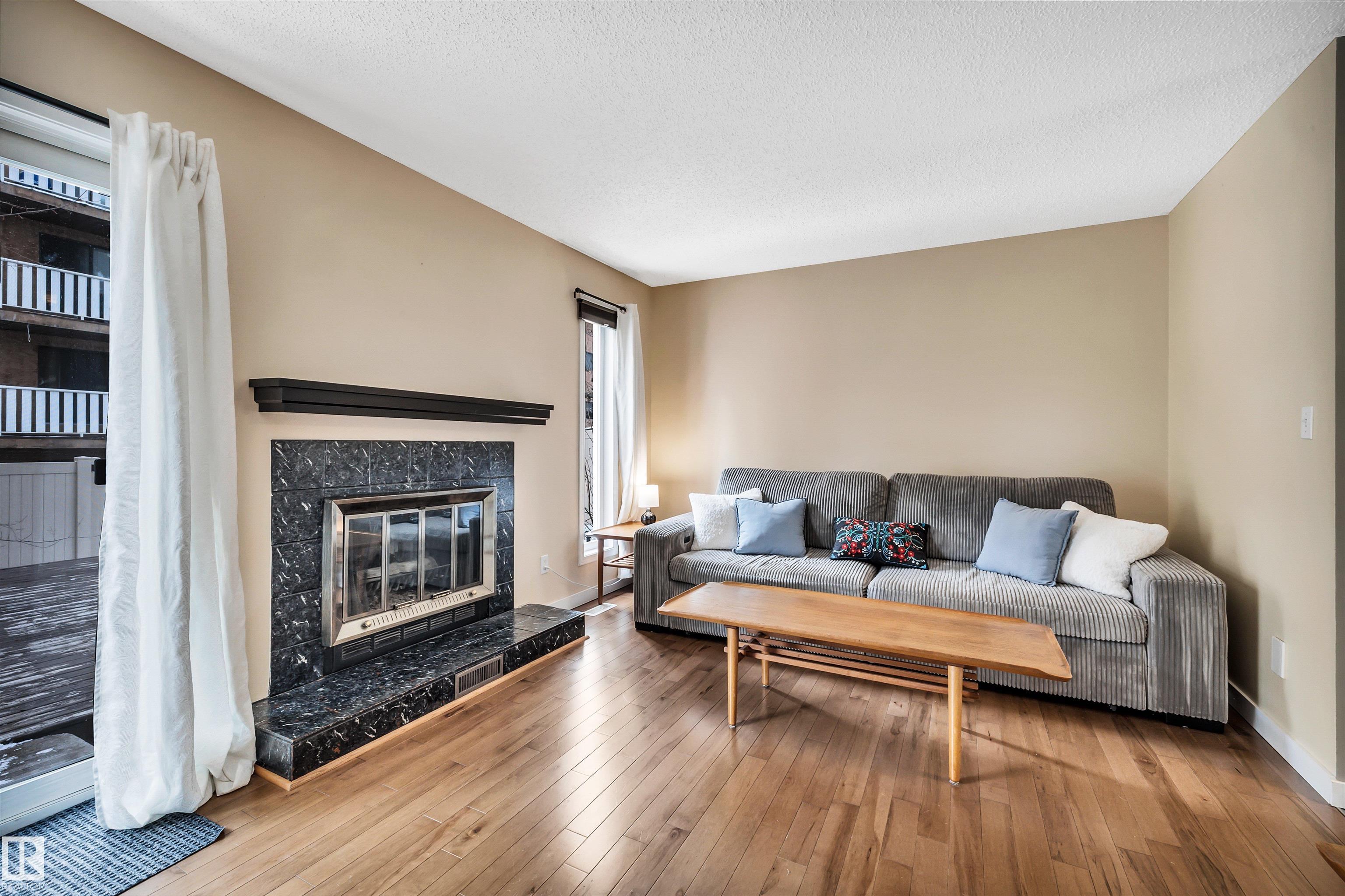 Photo 14 at 40 - 10205 158 Avenue NW, Beaumaris, Edmonton