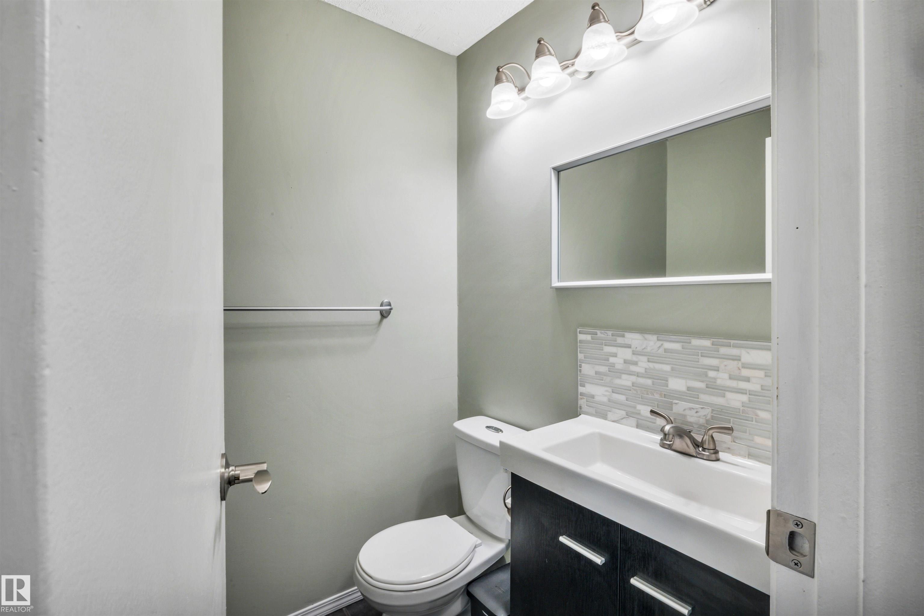 Photo 16 at 40 - 10205 158 Avenue NW, Beaumaris, Edmonton