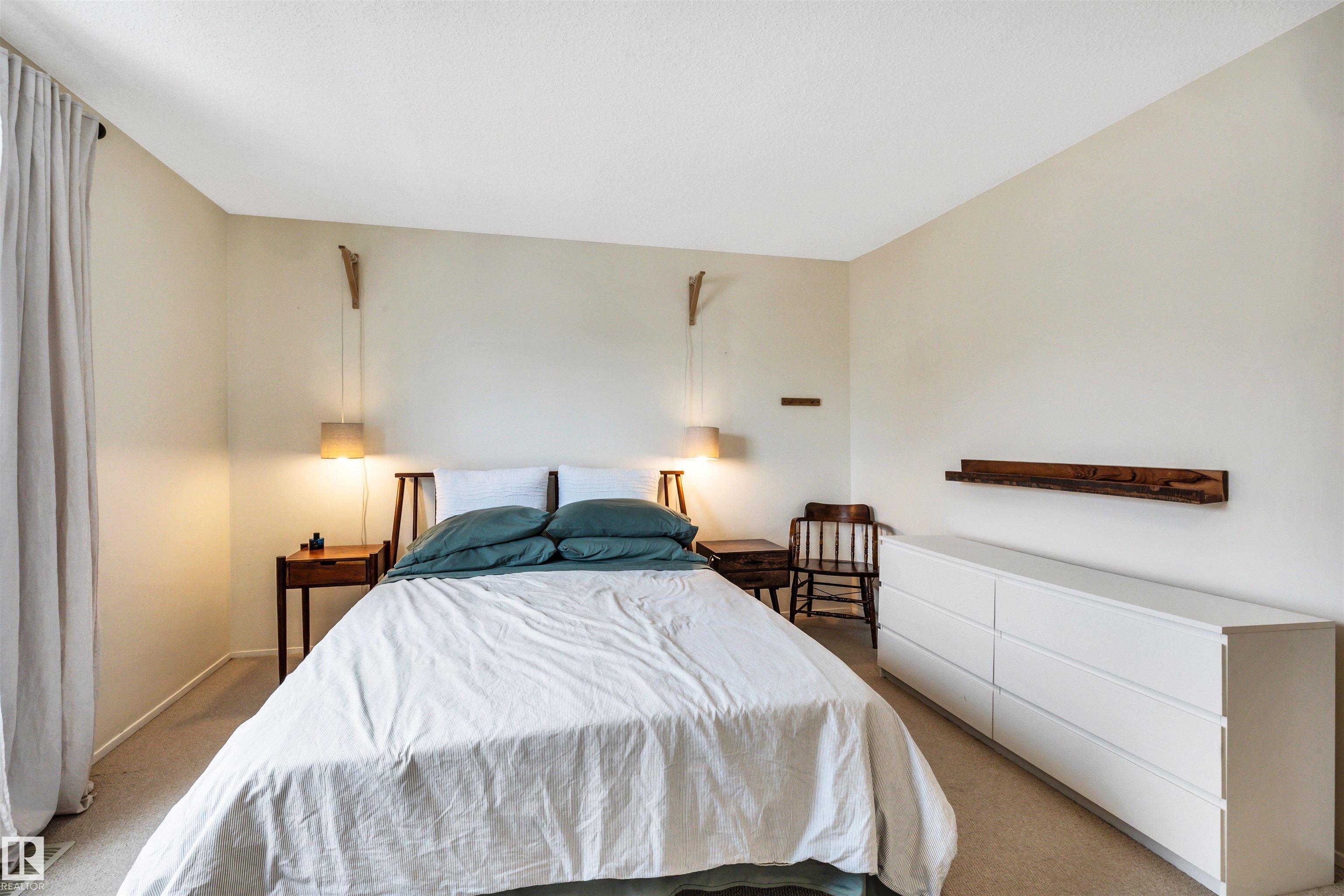 Photo 20 at 40 - 10205 158 Avenue NW, Beaumaris, Edmonton