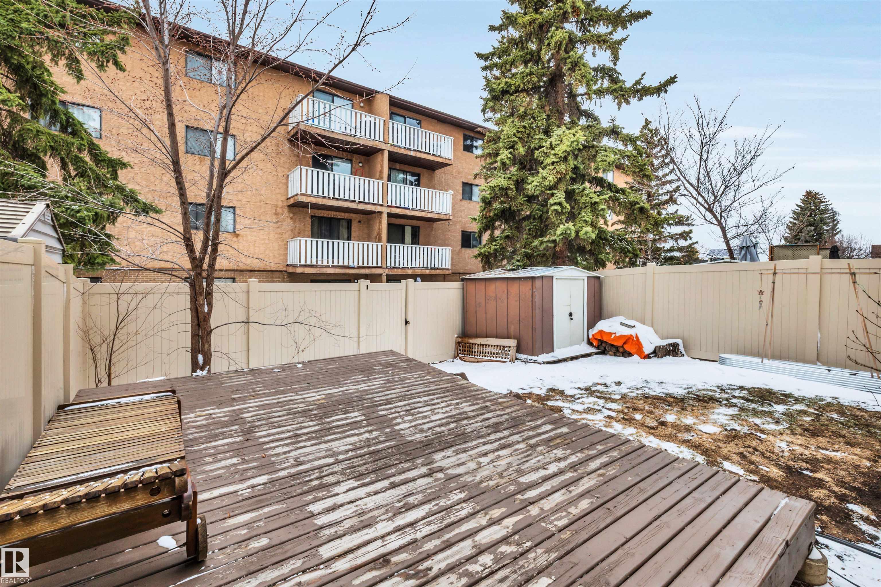 Photo 30 at 40 - 10205 158 Avenue NW, Beaumaris, Edmonton