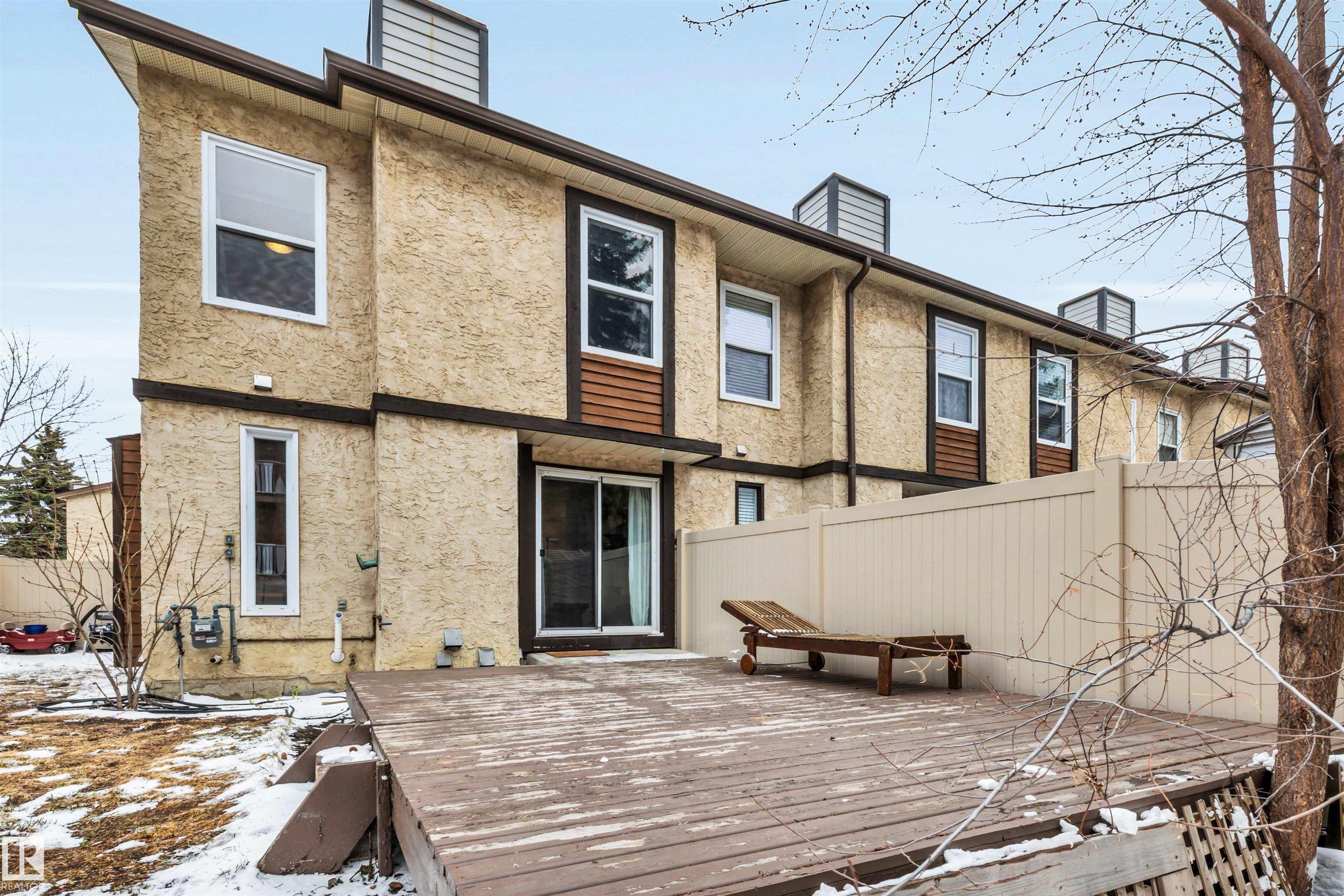 Photo 33 at 40 - 10205 158 Avenue NW, Beaumaris, Edmonton