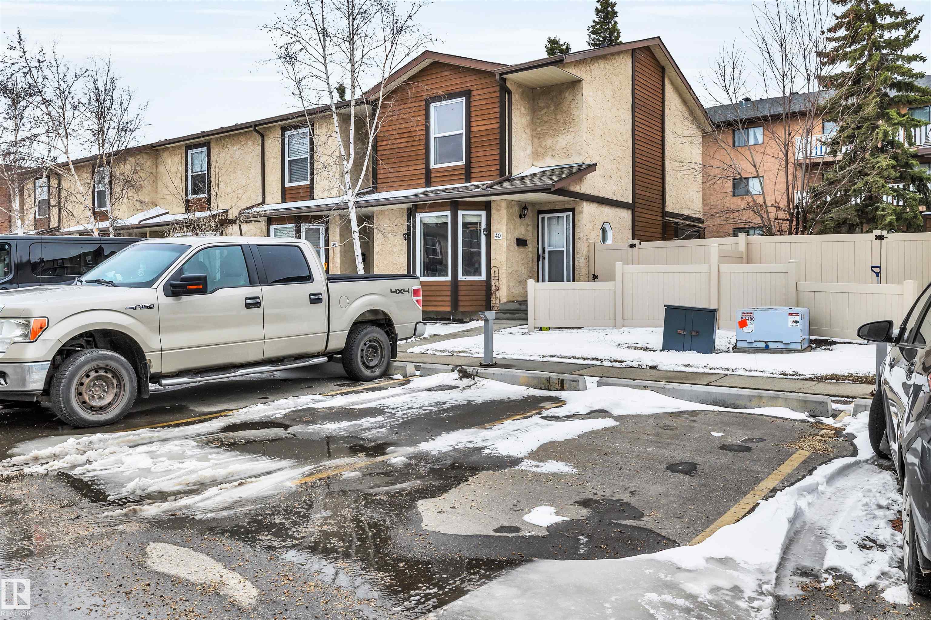 Photo 36 at 40 - 10205 158 Avenue NW, Beaumaris, Edmonton