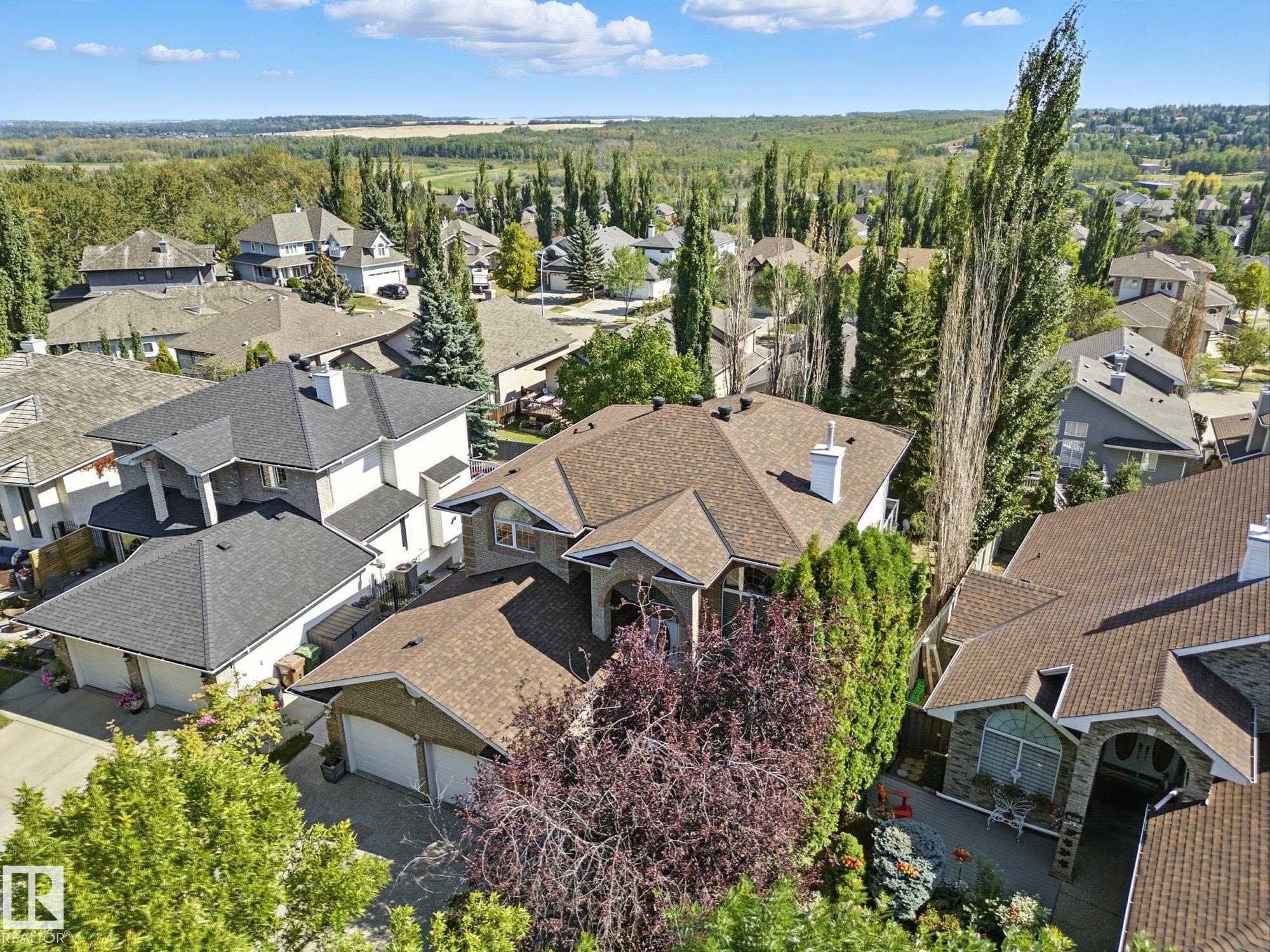 29 Oakdale Place, Oakmont, St. Albert