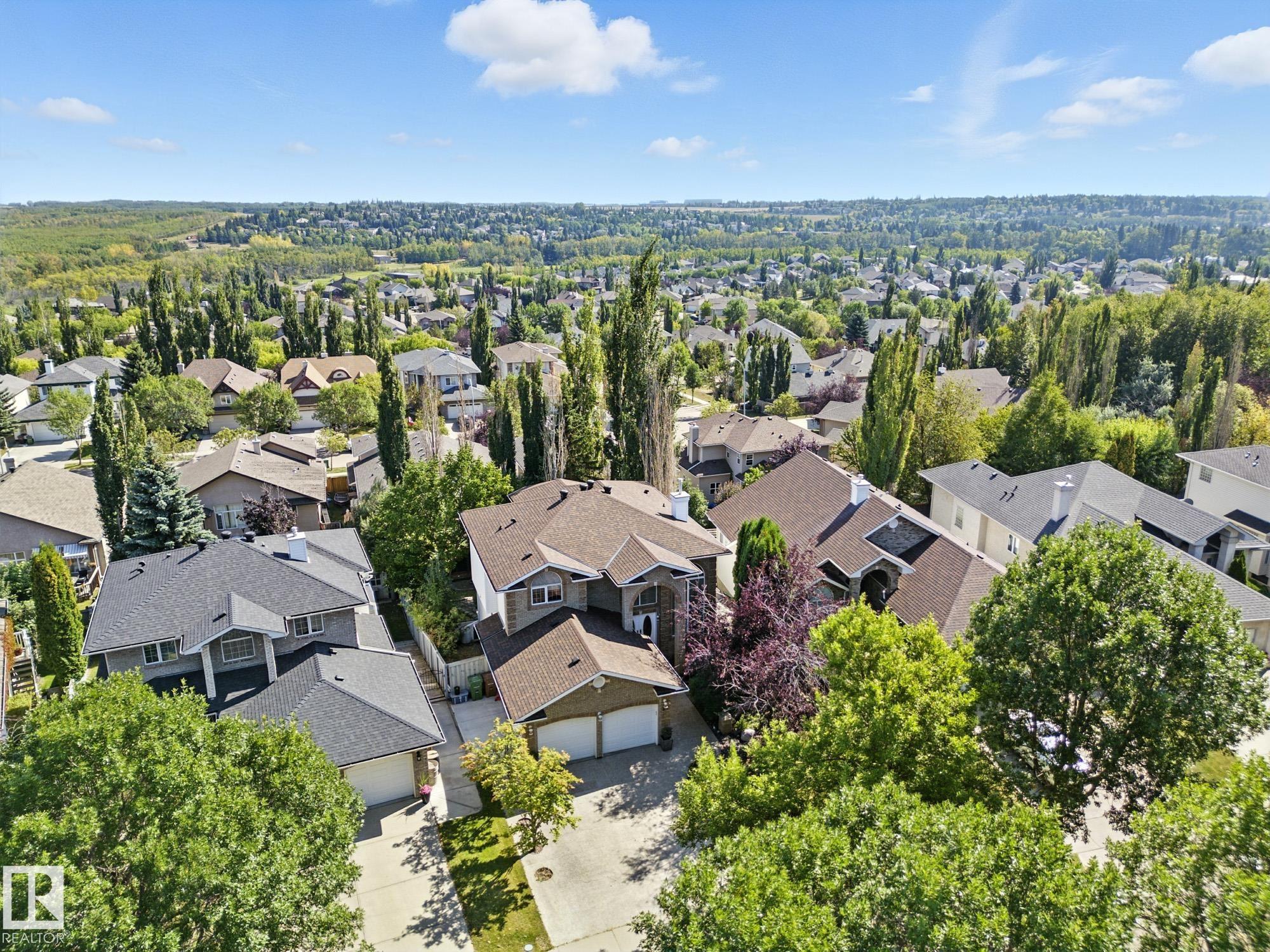 Photo 6 at 29 Oakdale Place, Oakmont, St. Albert