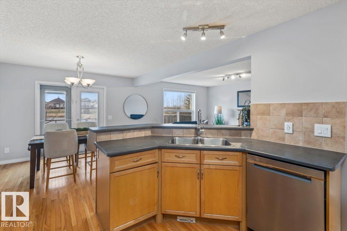 Photo 13 at 45 Landon Crescent, Lakewood, Spruce Grove