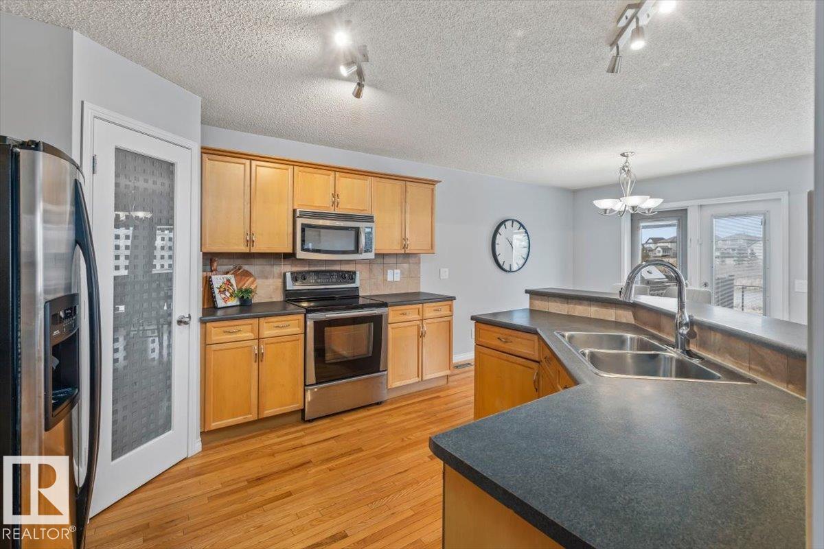 Photo 14 at 45 Landon Crescent, Lakewood, Spruce Grove