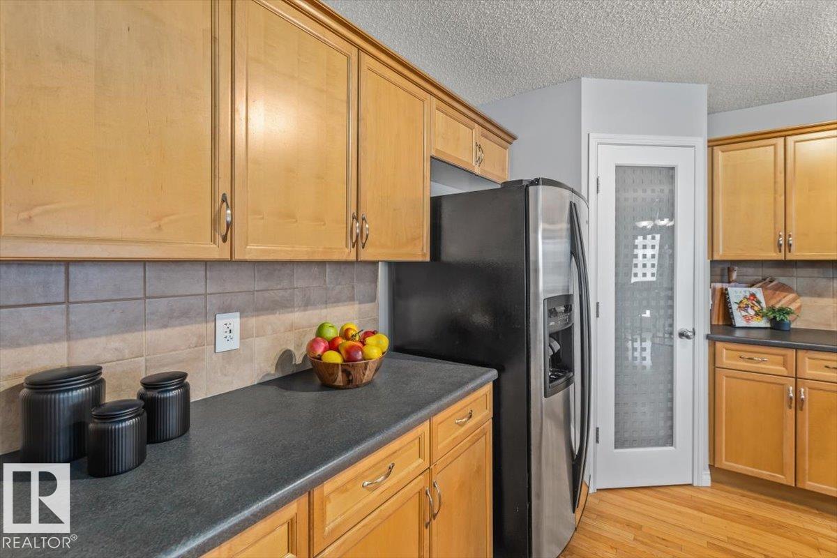 Photo 15 at 45 Landon Crescent, Lakewood, Spruce Grove