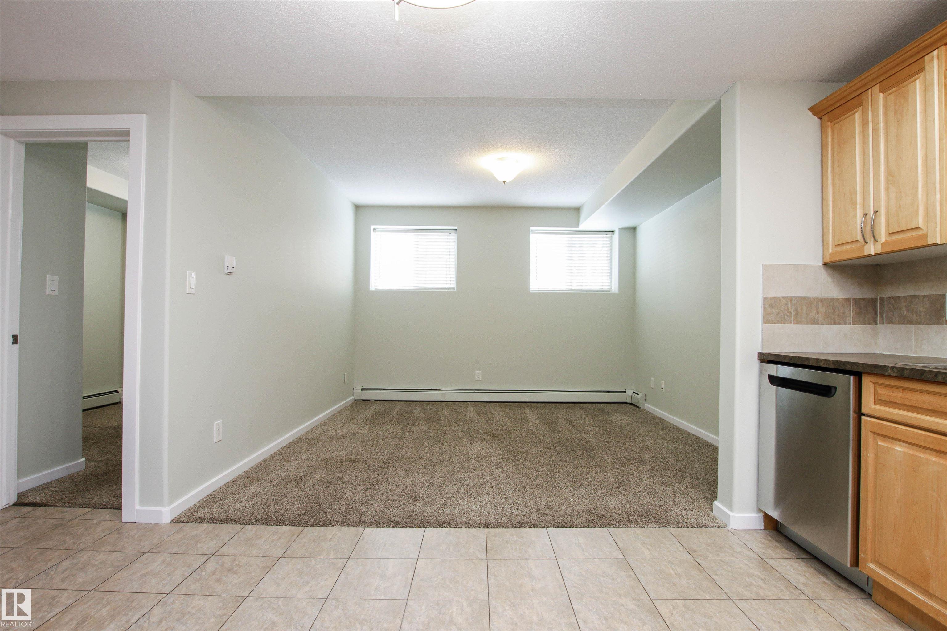 3 - 11827 105 Street NW, Westwood, Edmonton