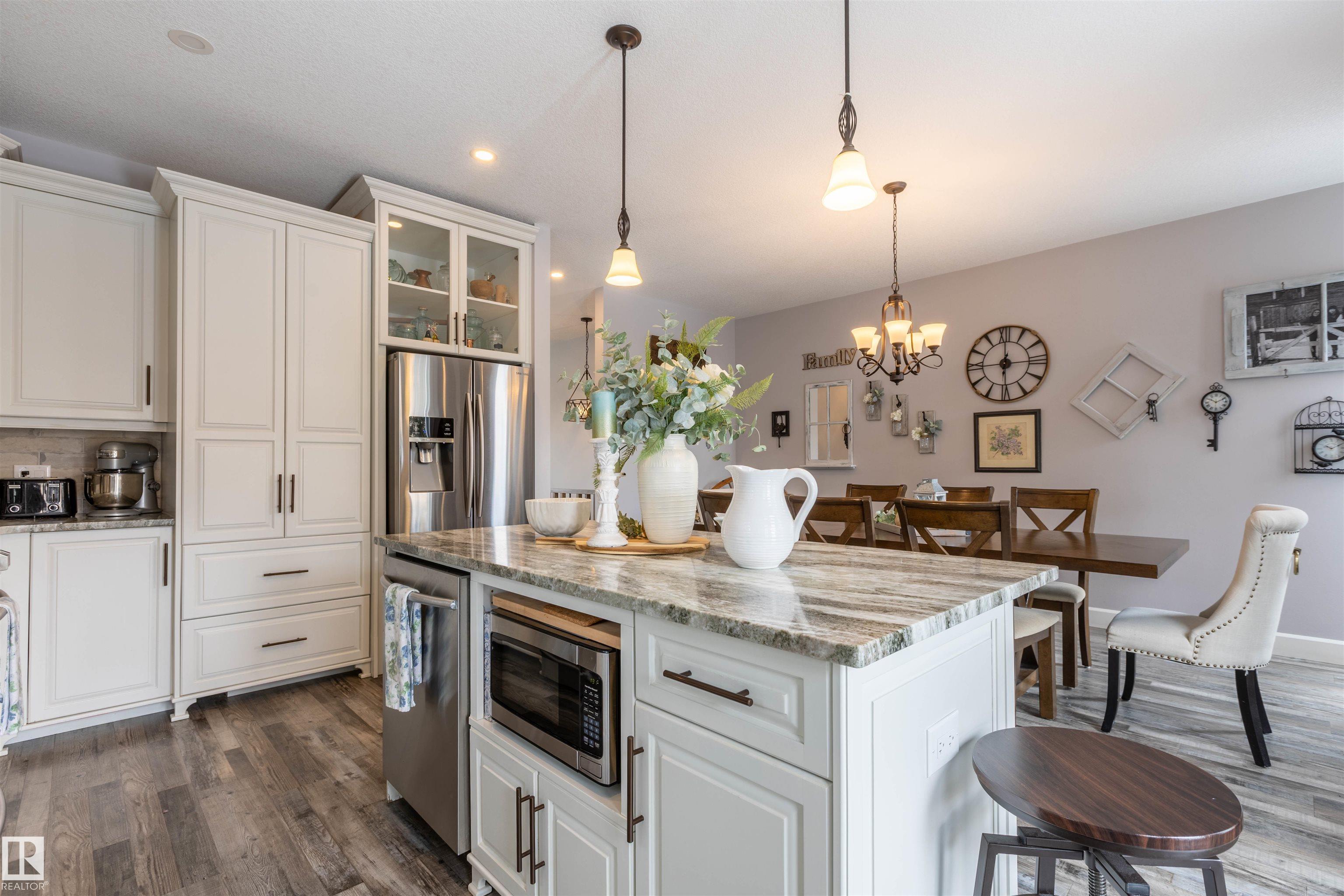 Photo 15 at 9210 97a Avenue, Morinville