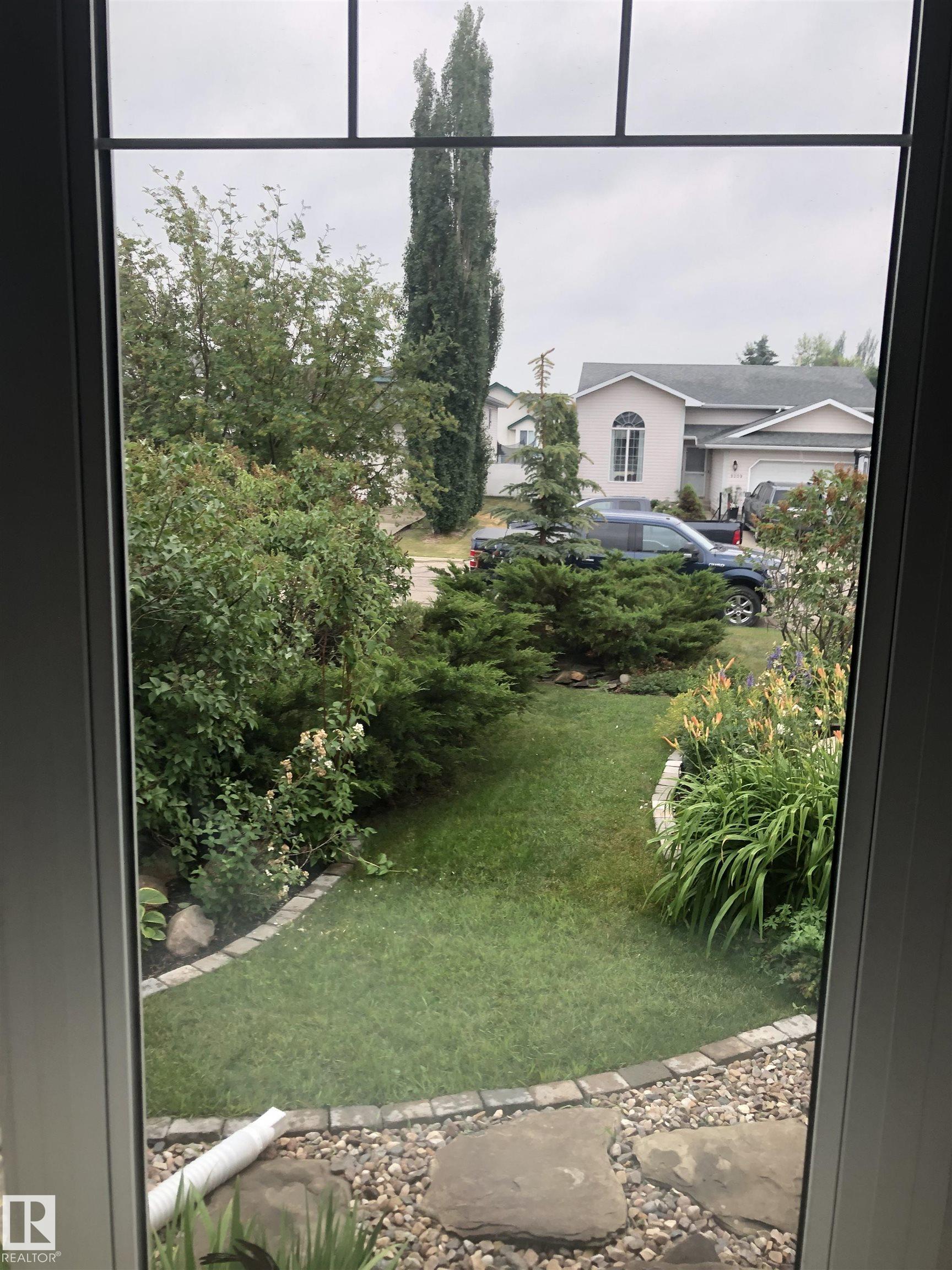 9210 97a Avenue, Morinville