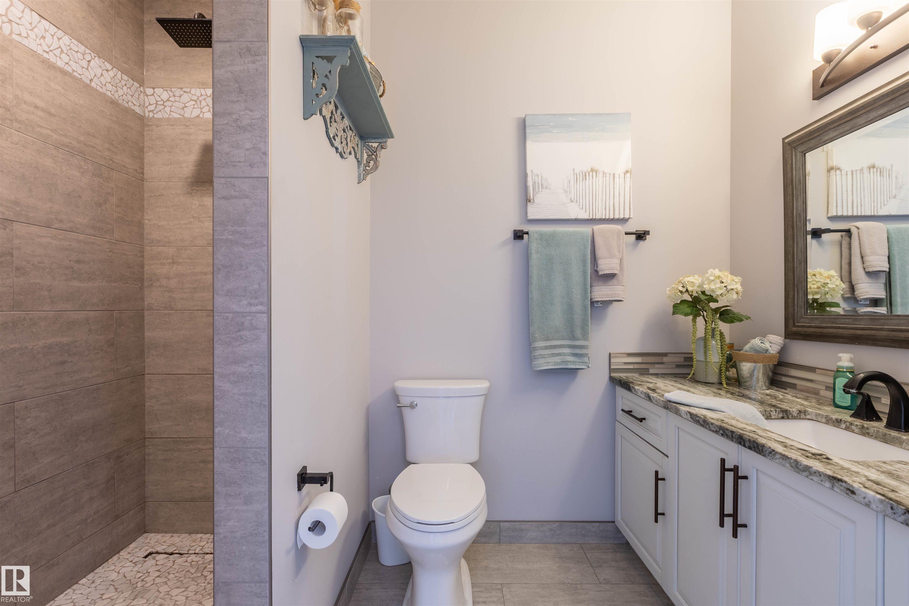 Photo 26 at 9210 97a Avenue, Morinville