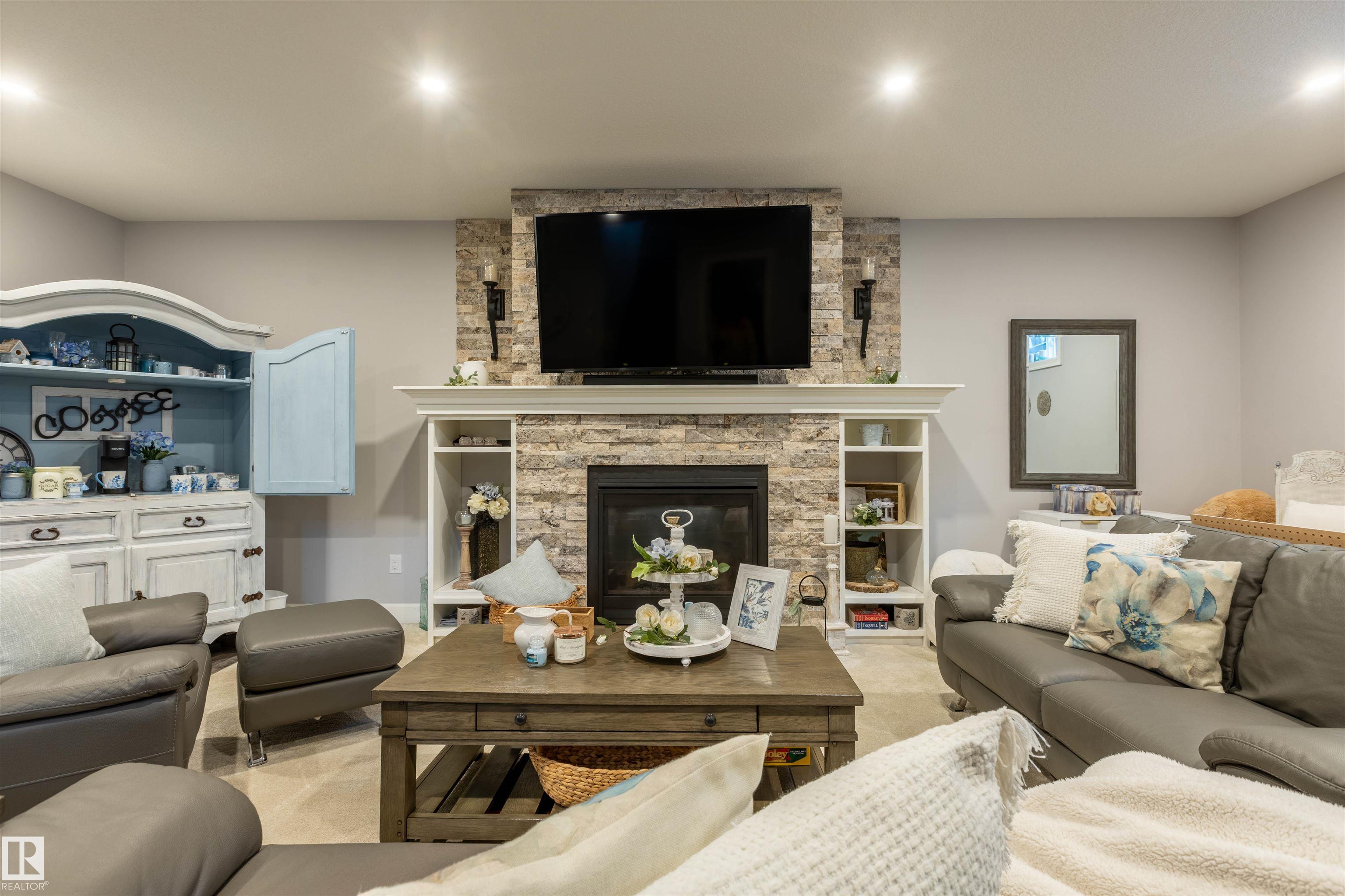 Photo 37 at 9210 97a Avenue, Morinville