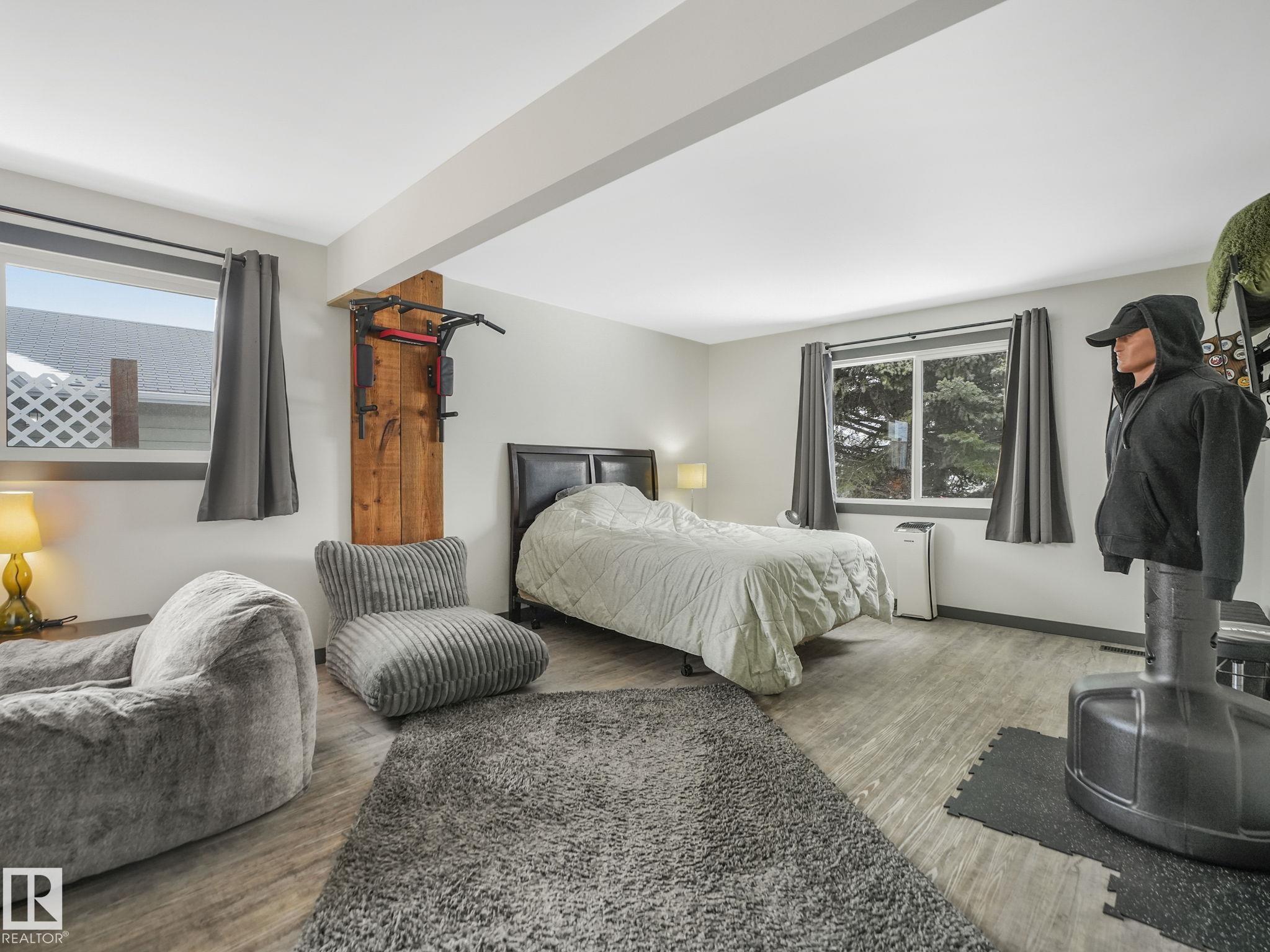 Photo 23 at 7607 70 Avenue NW, Avonmore, Edmonton