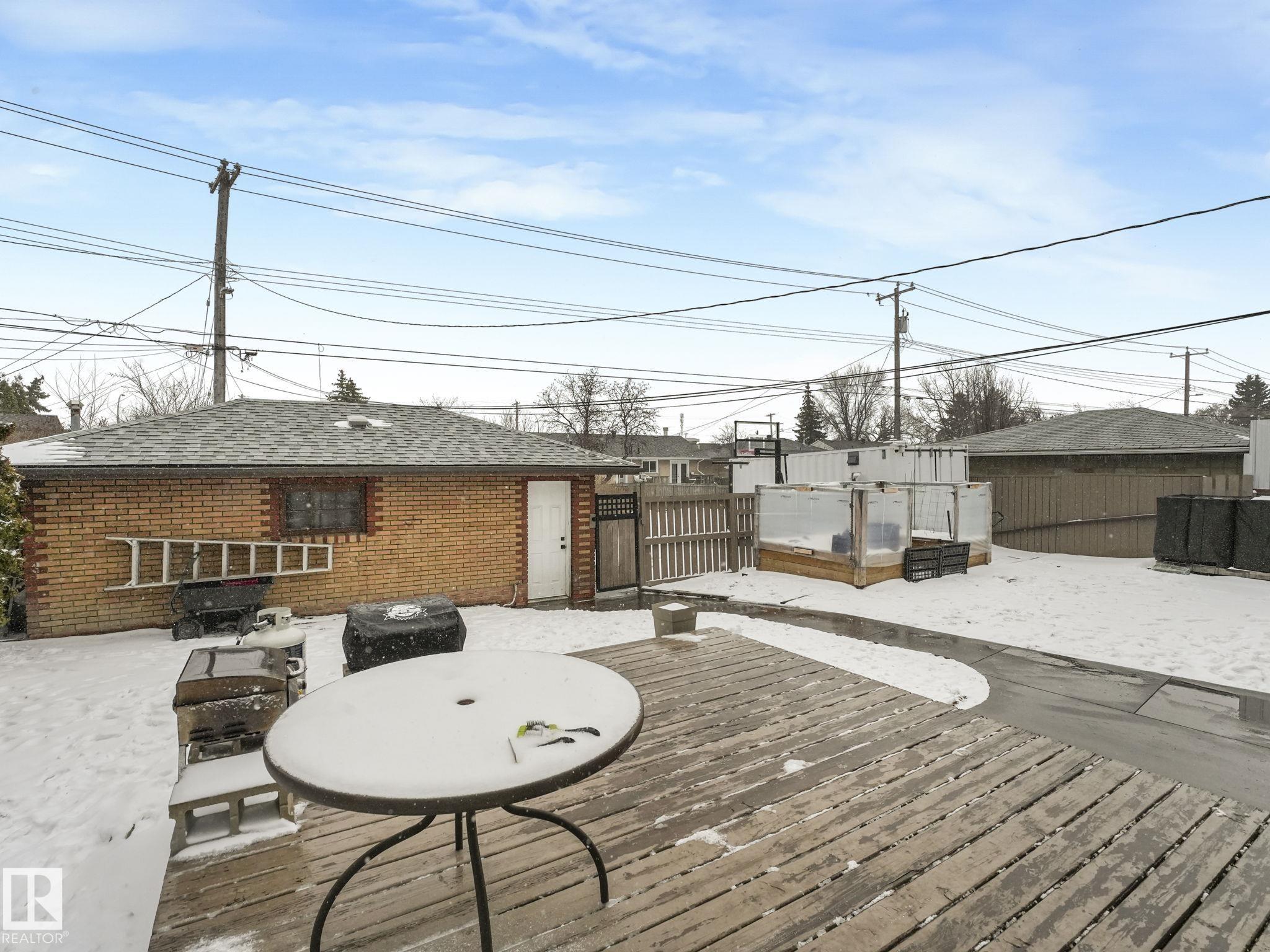 7607 70 Avenue NW, Avonmore, Edmonton