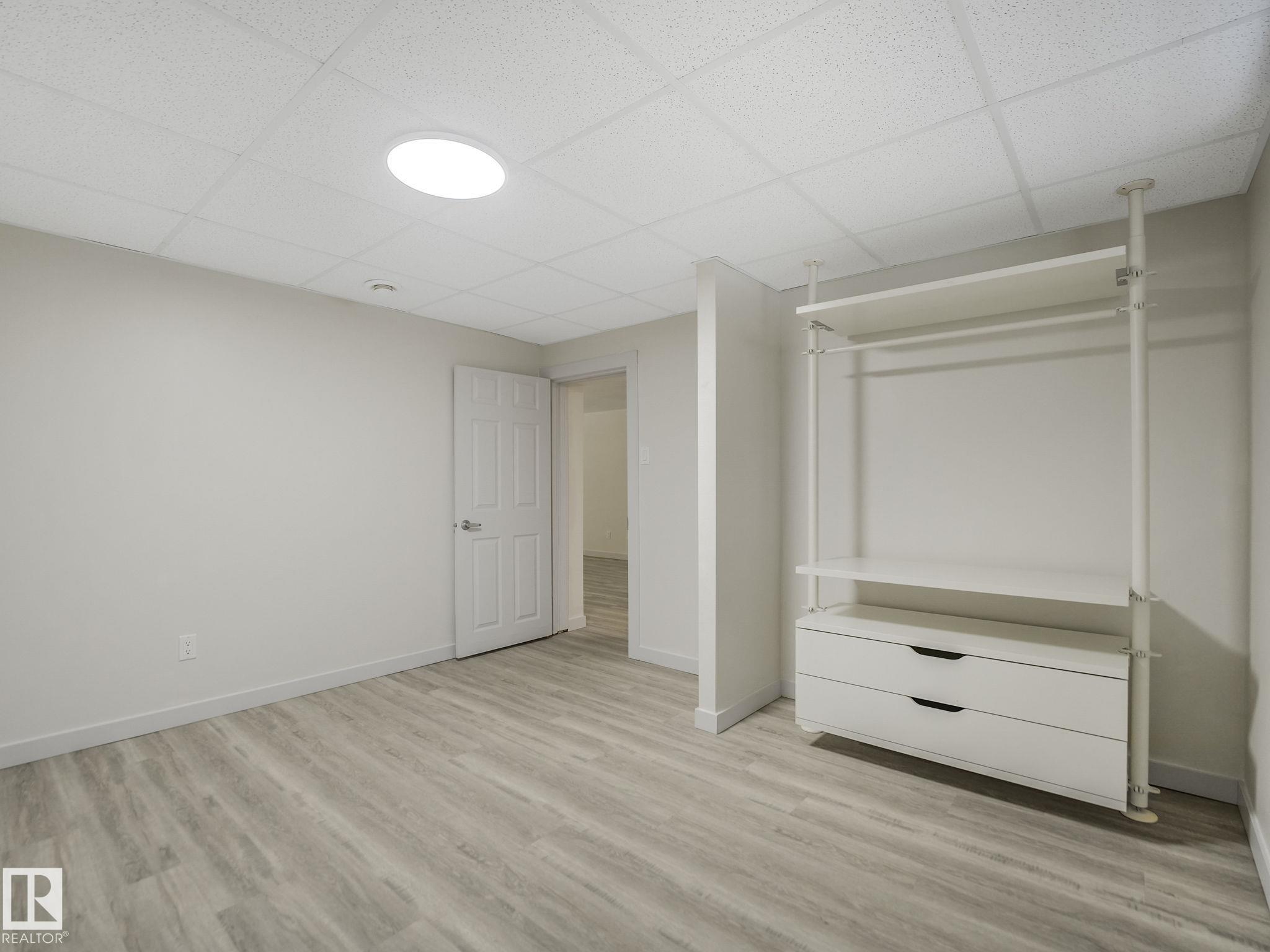 Photo 34 at 7607 70 Avenue NW, Avonmore, Edmonton