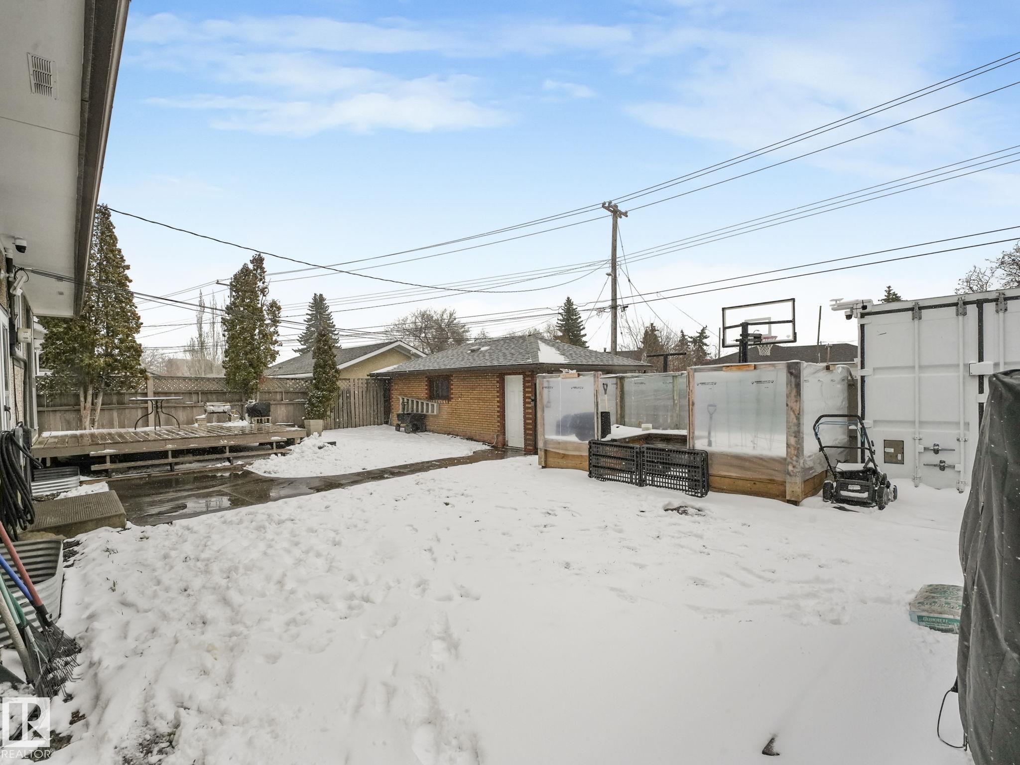 Photo 6 at 7607 70 Avenue NW, Avonmore, Edmonton