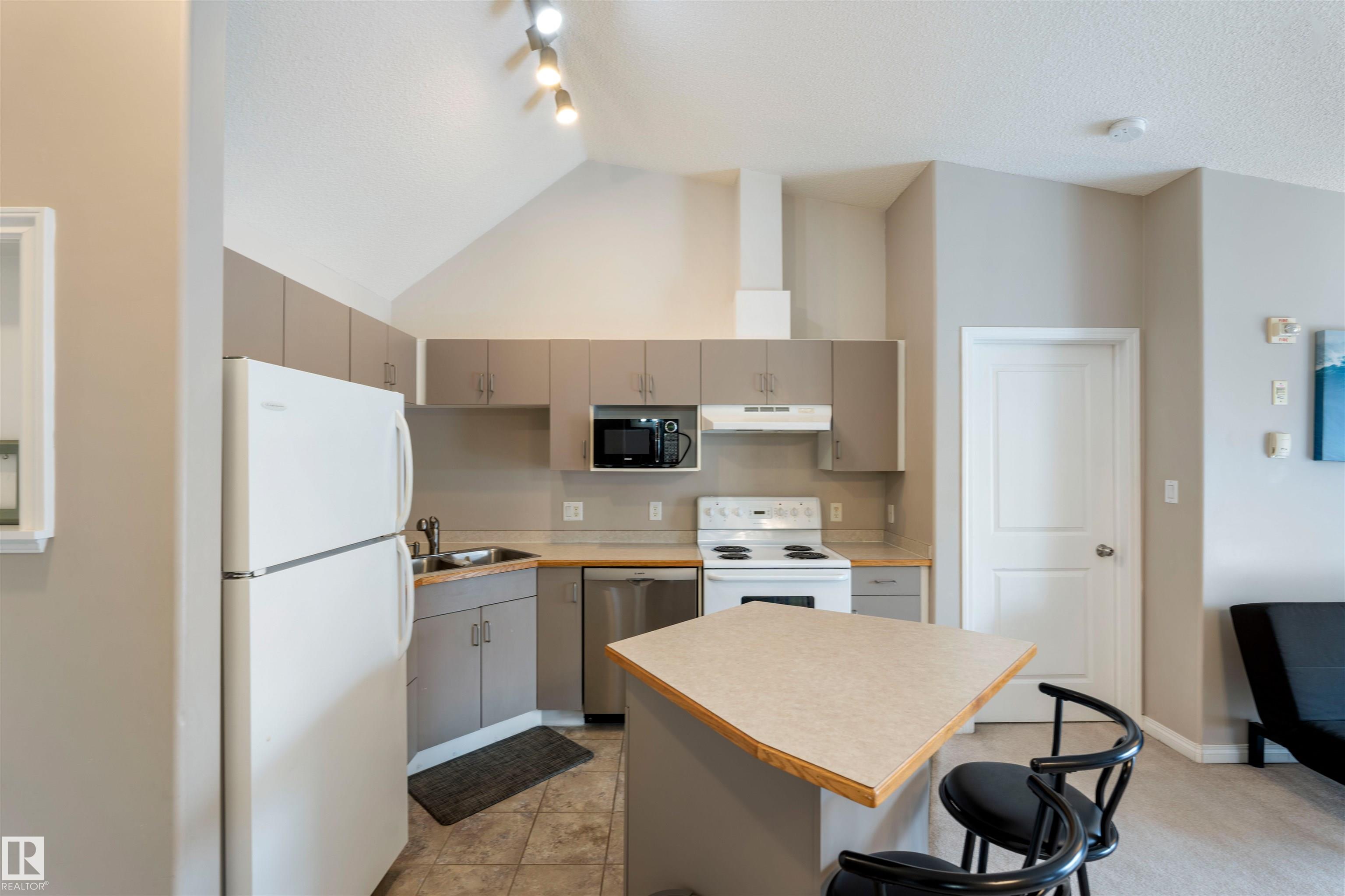 513 - 11325 83 Street NW, Parkdale, Edmonton