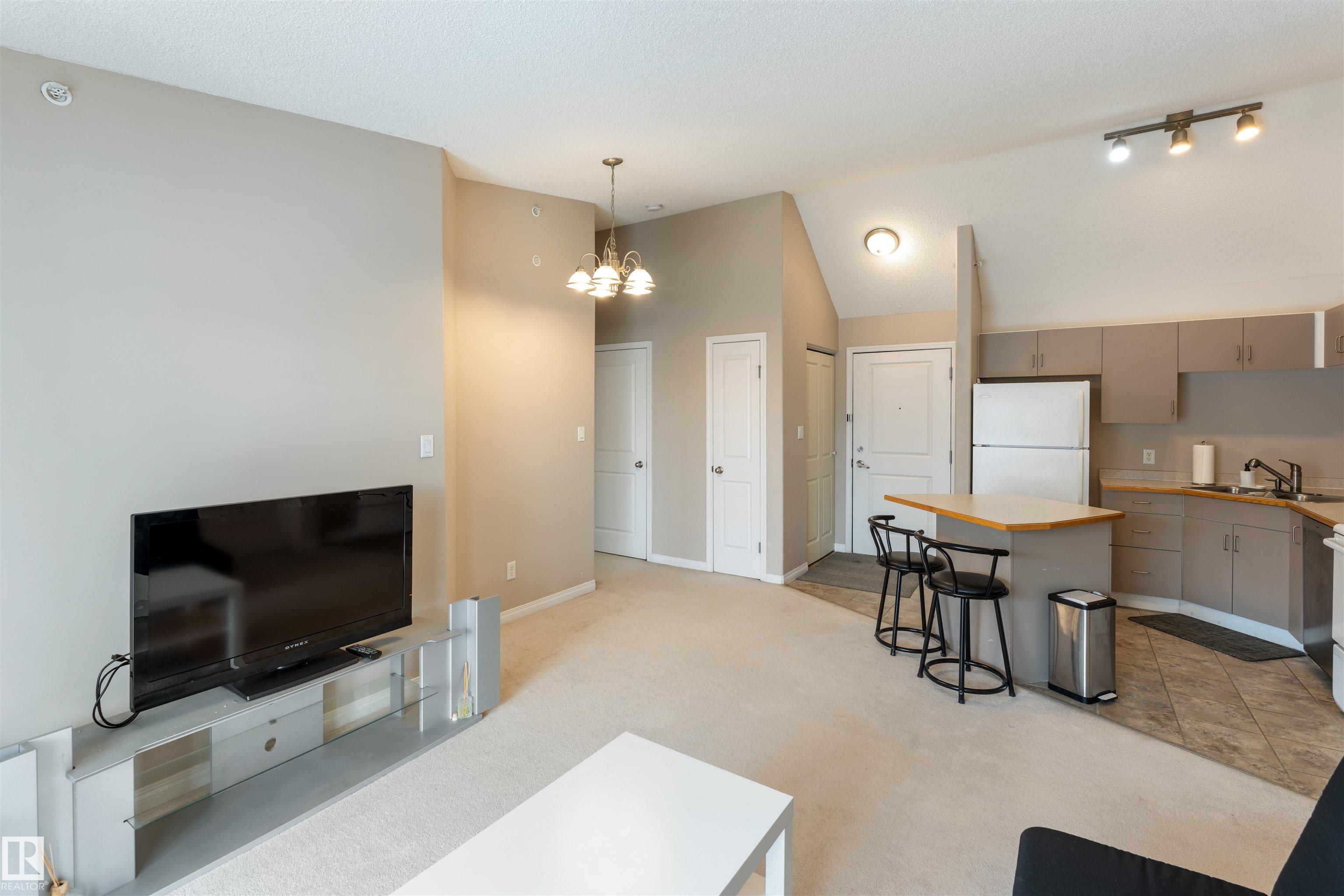 Photo 10 at 513 - 11325 83 Street NW, Parkdale, Edmonton