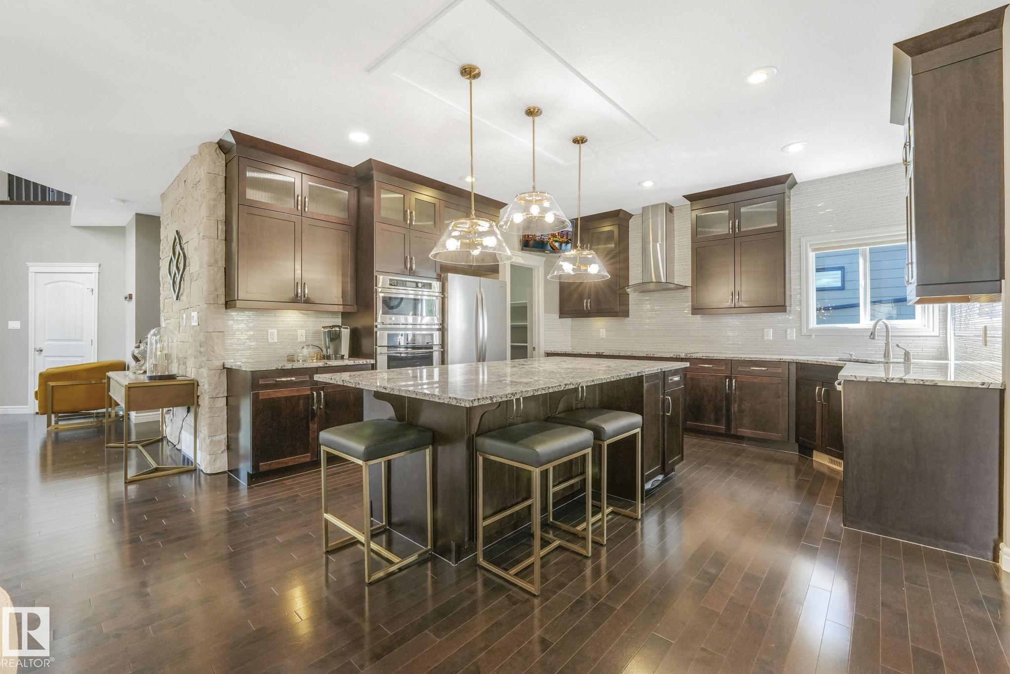 Photo 13 at 1232 Chahley Landing NW, Cameron Heights, Edmonton