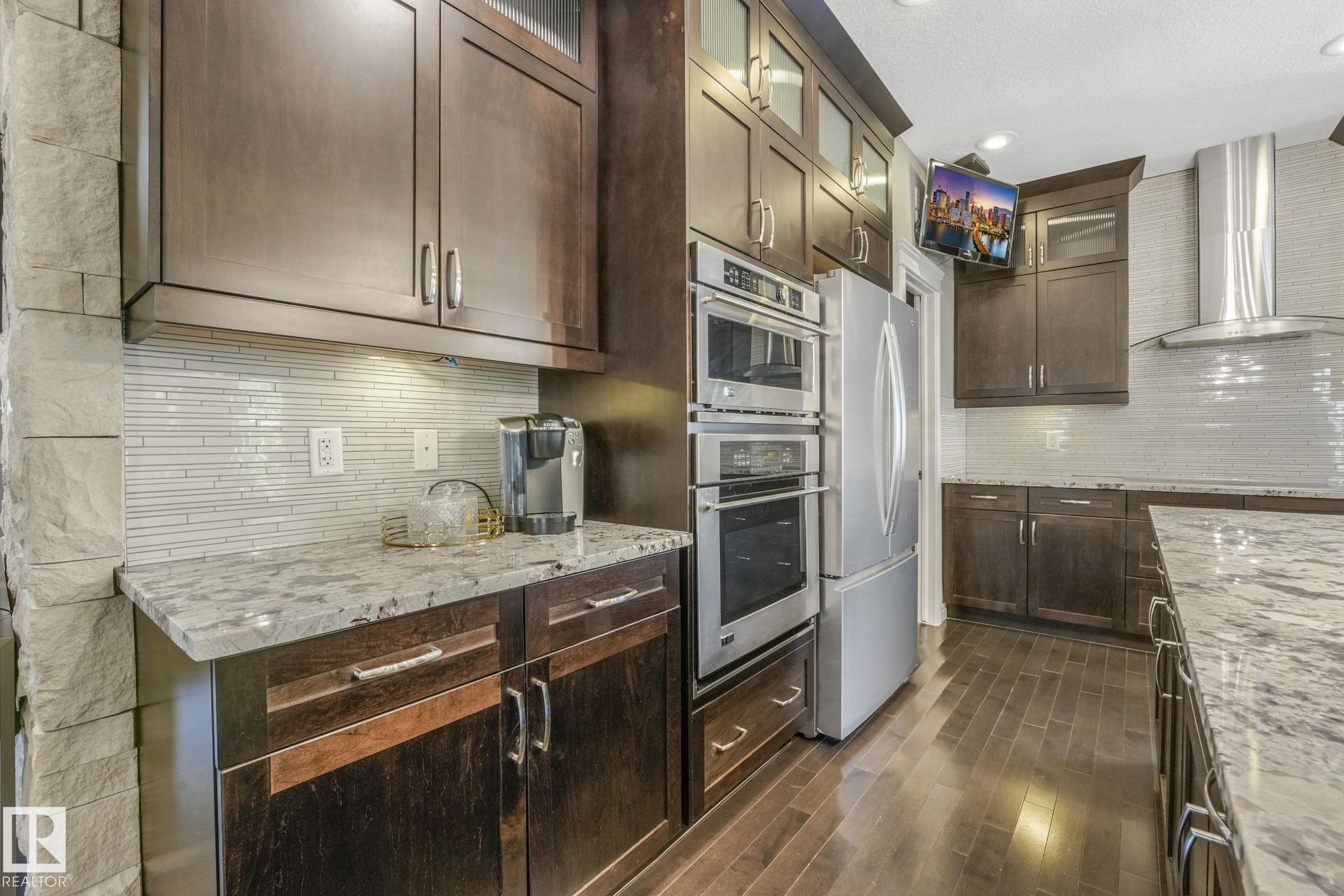 Photo 17 at 1232 Chahley Landing NW, Cameron Heights, Edmonton