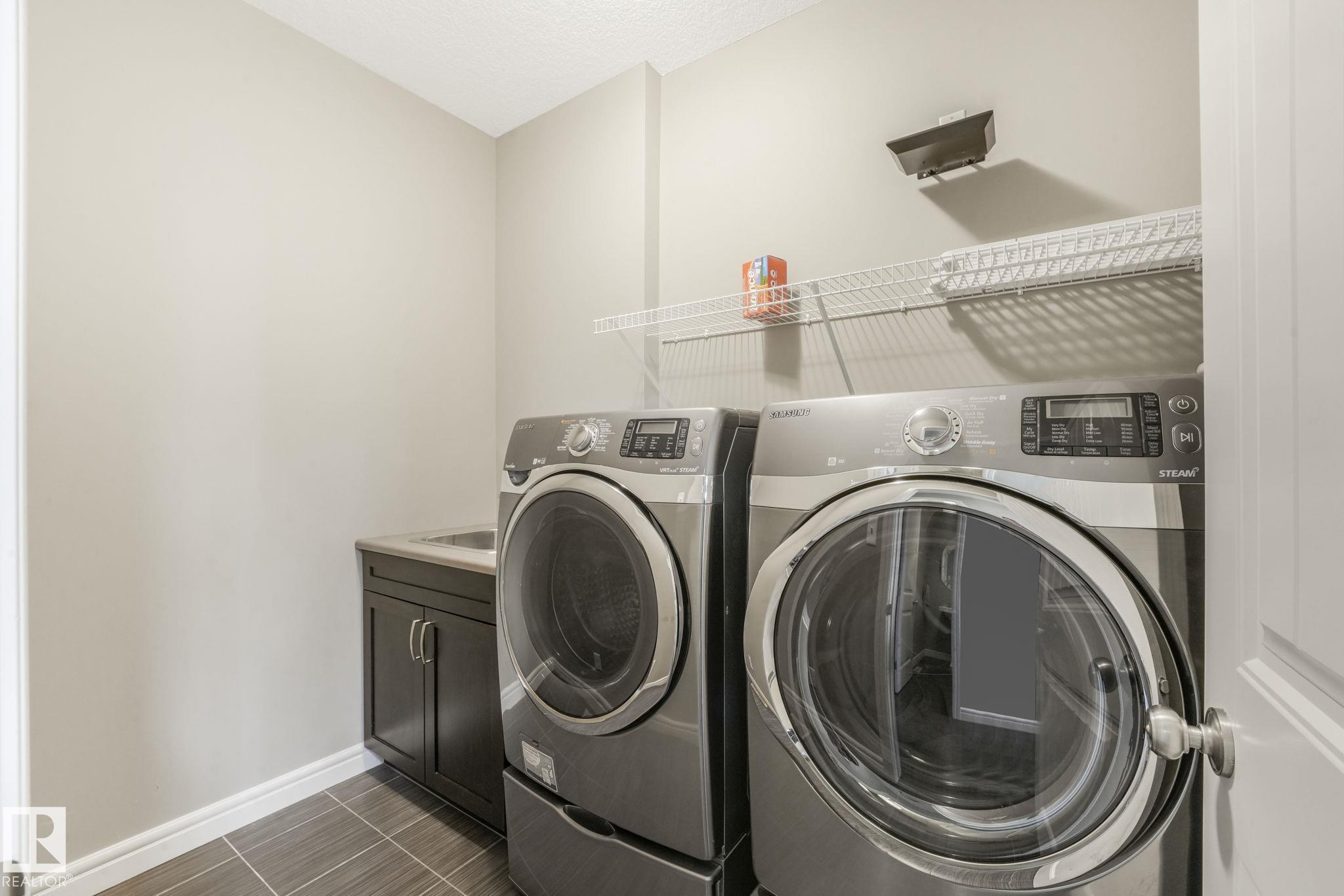 Photo 26 at 1232 Chahley Landing NW, Cameron Heights, Edmonton